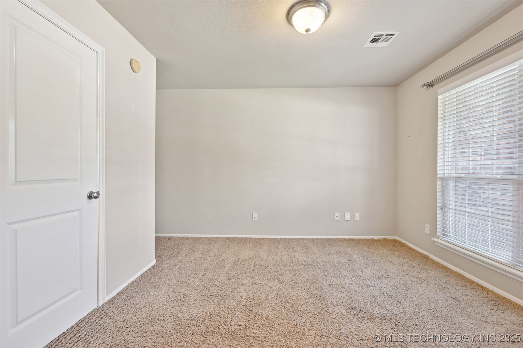 15337 E 89th Court North Property Photo 23