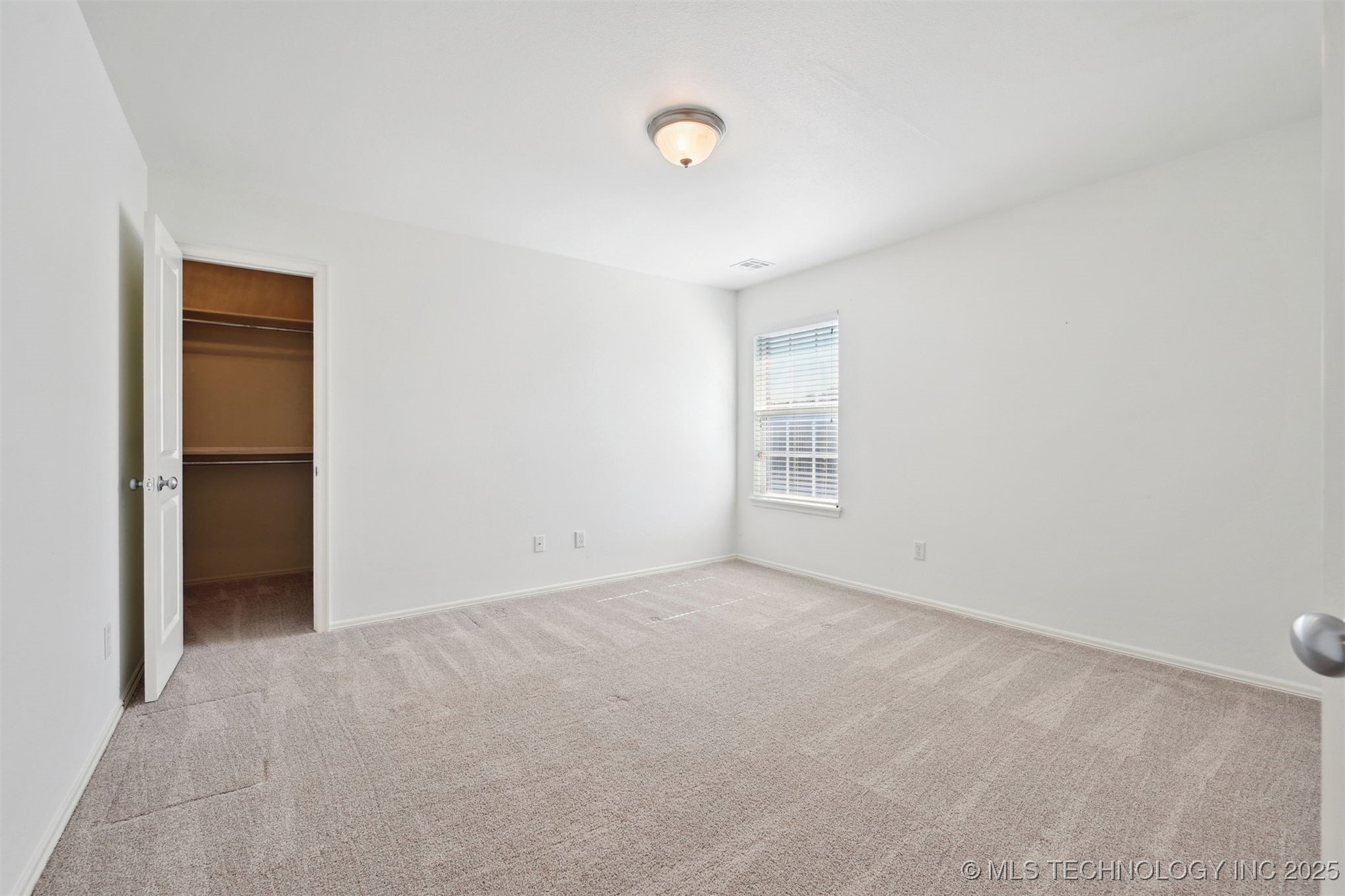 15337 E 89th Court North Property Photo 32