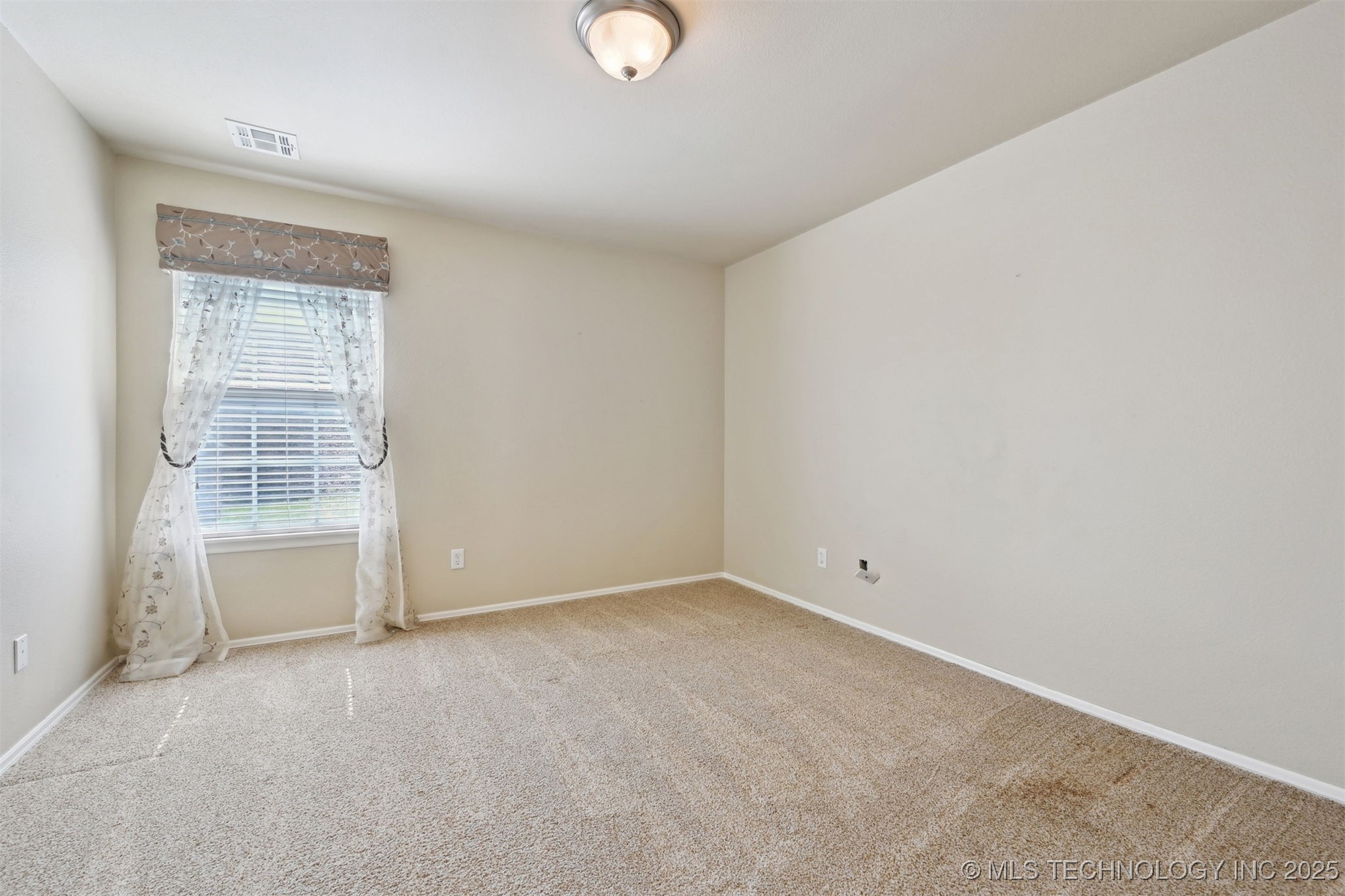 15337 E 89th Court North Property Photo 36