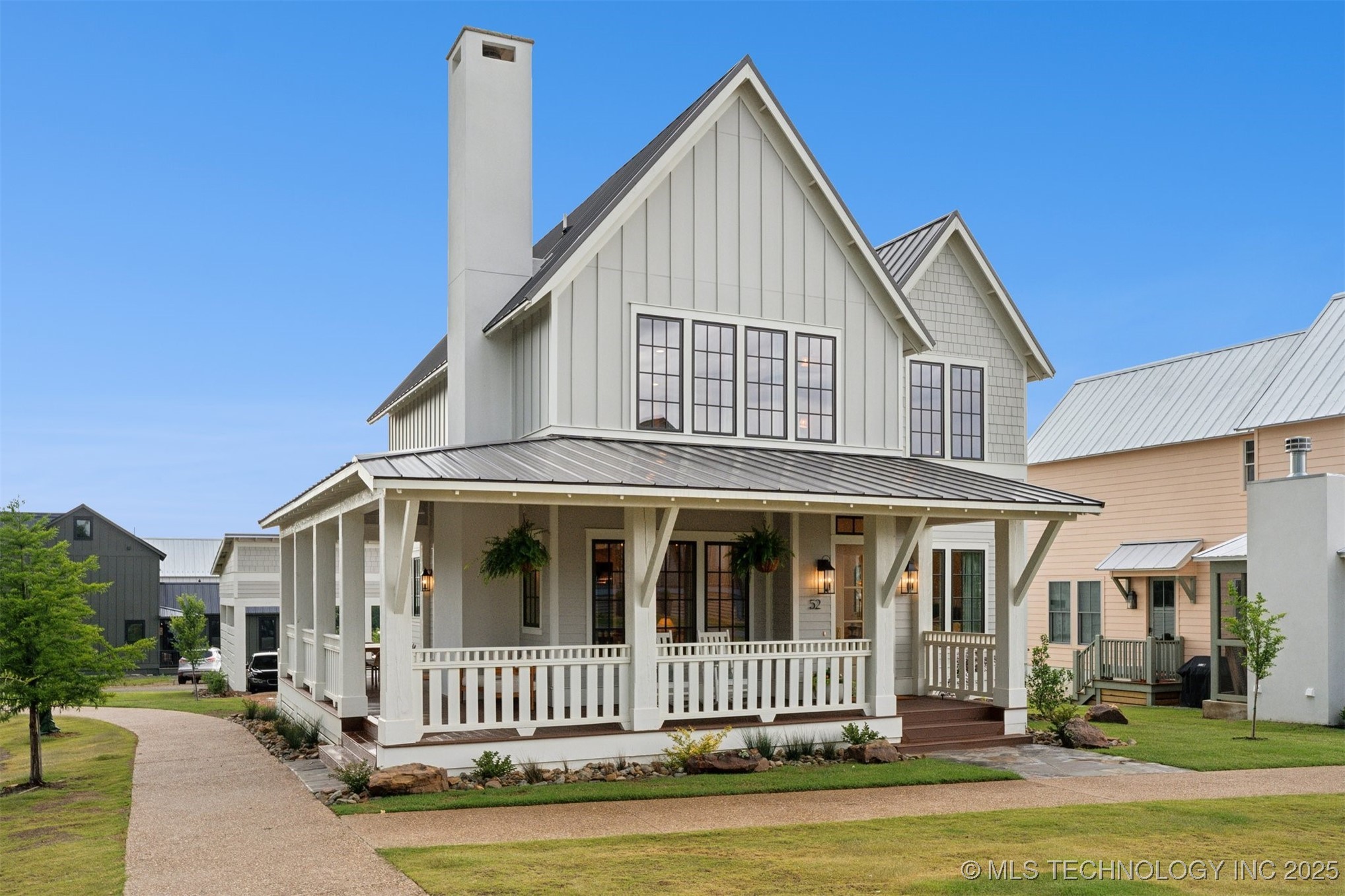 52 Redbud Street Property Photo 1