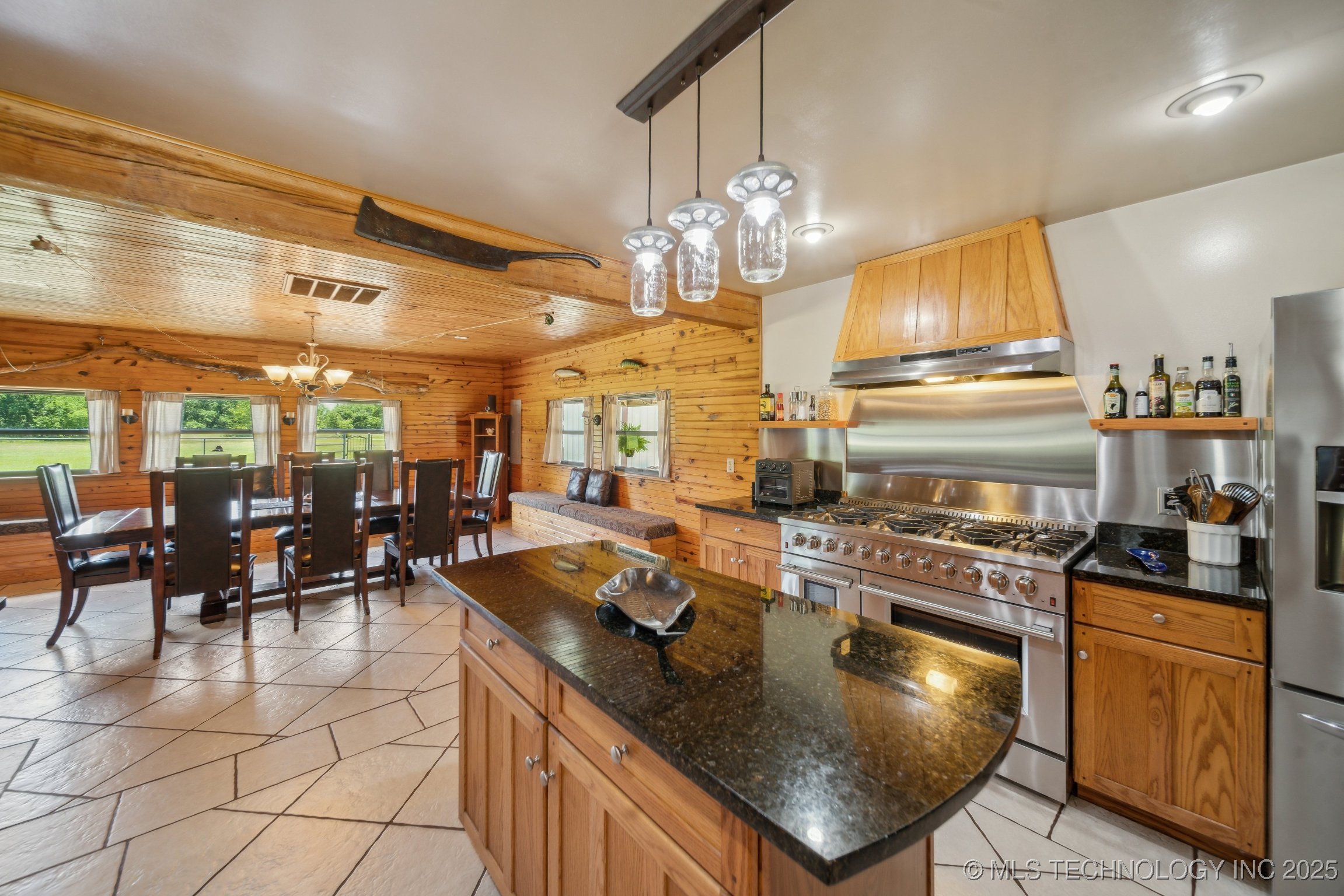 36105 S 4202 Road Property Photo 11