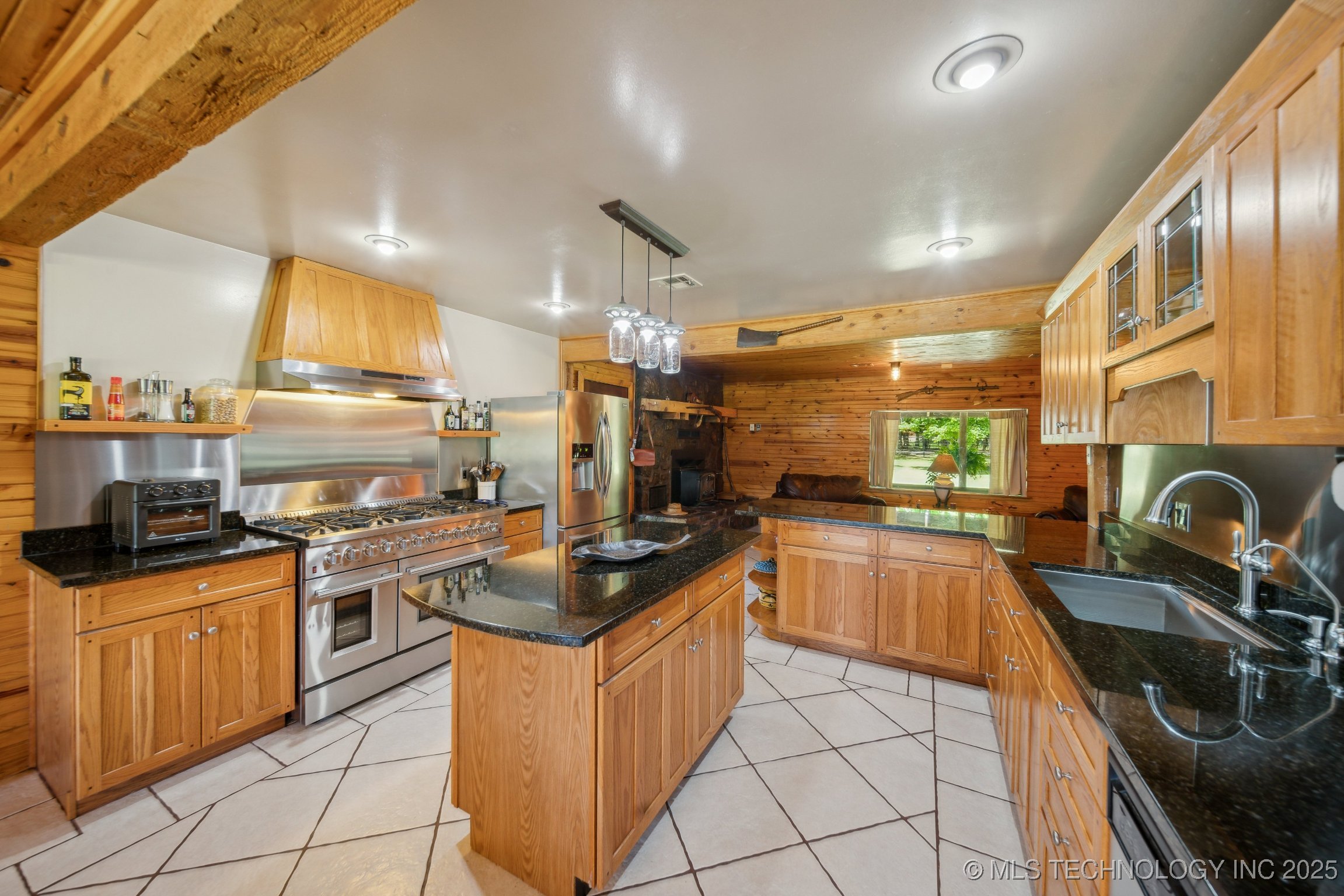 36105 S 4202 Road Property Photo 13
