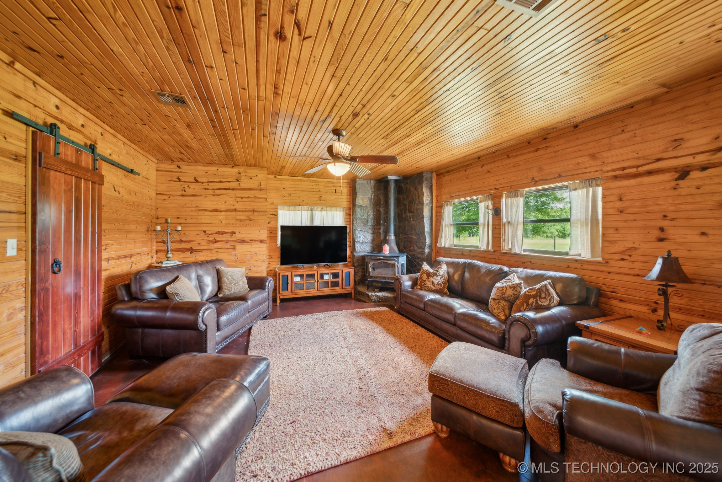 36105 S 4202 Road Property Photo 18