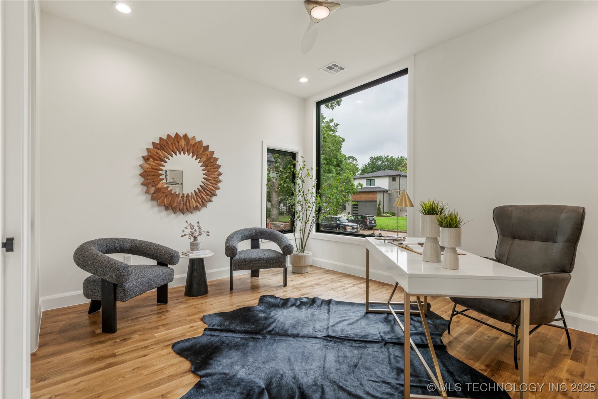 3917 S Madison Avenue Property Photo 31