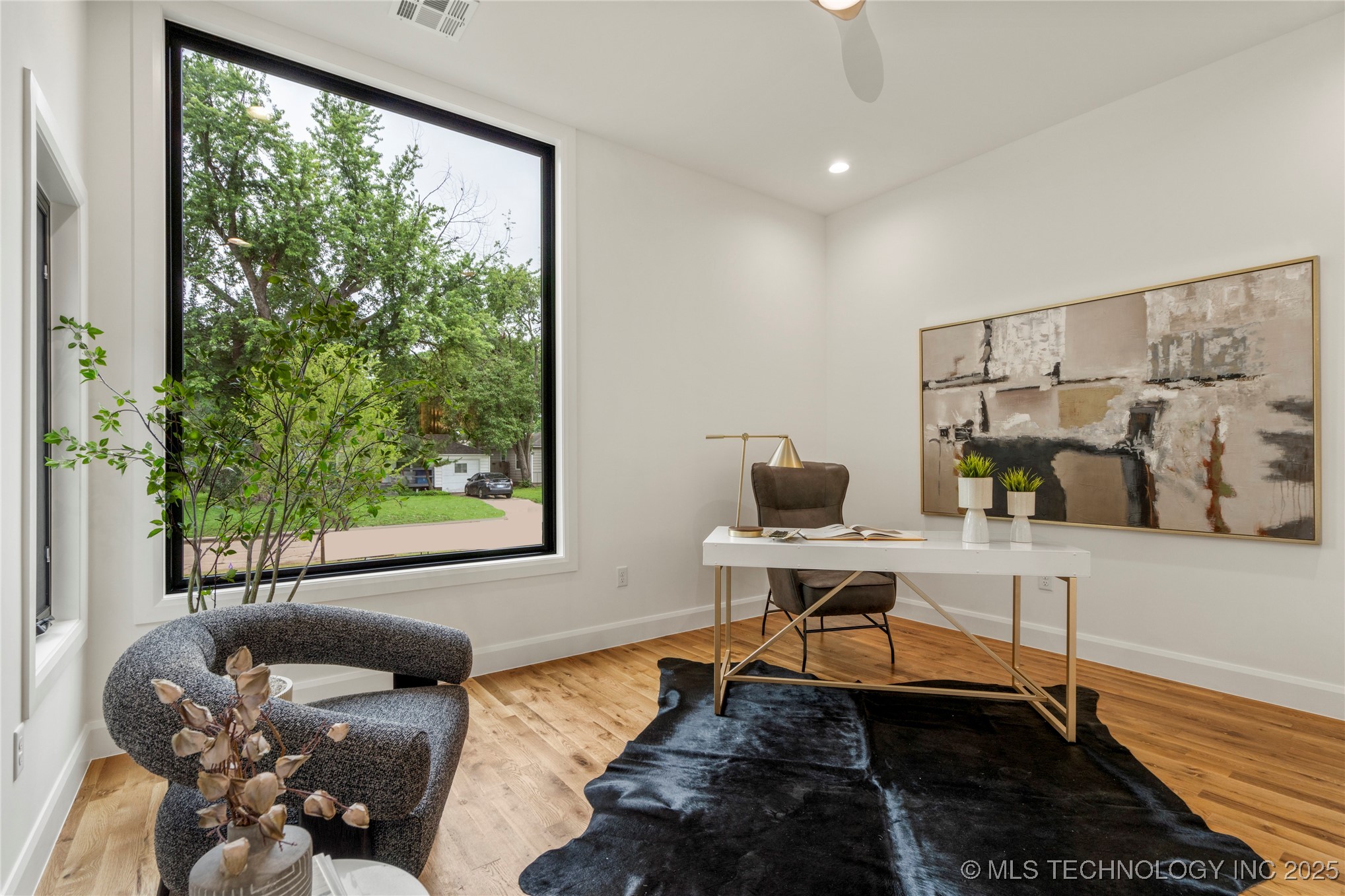 3917 S Madison Avenue Property Photo 32