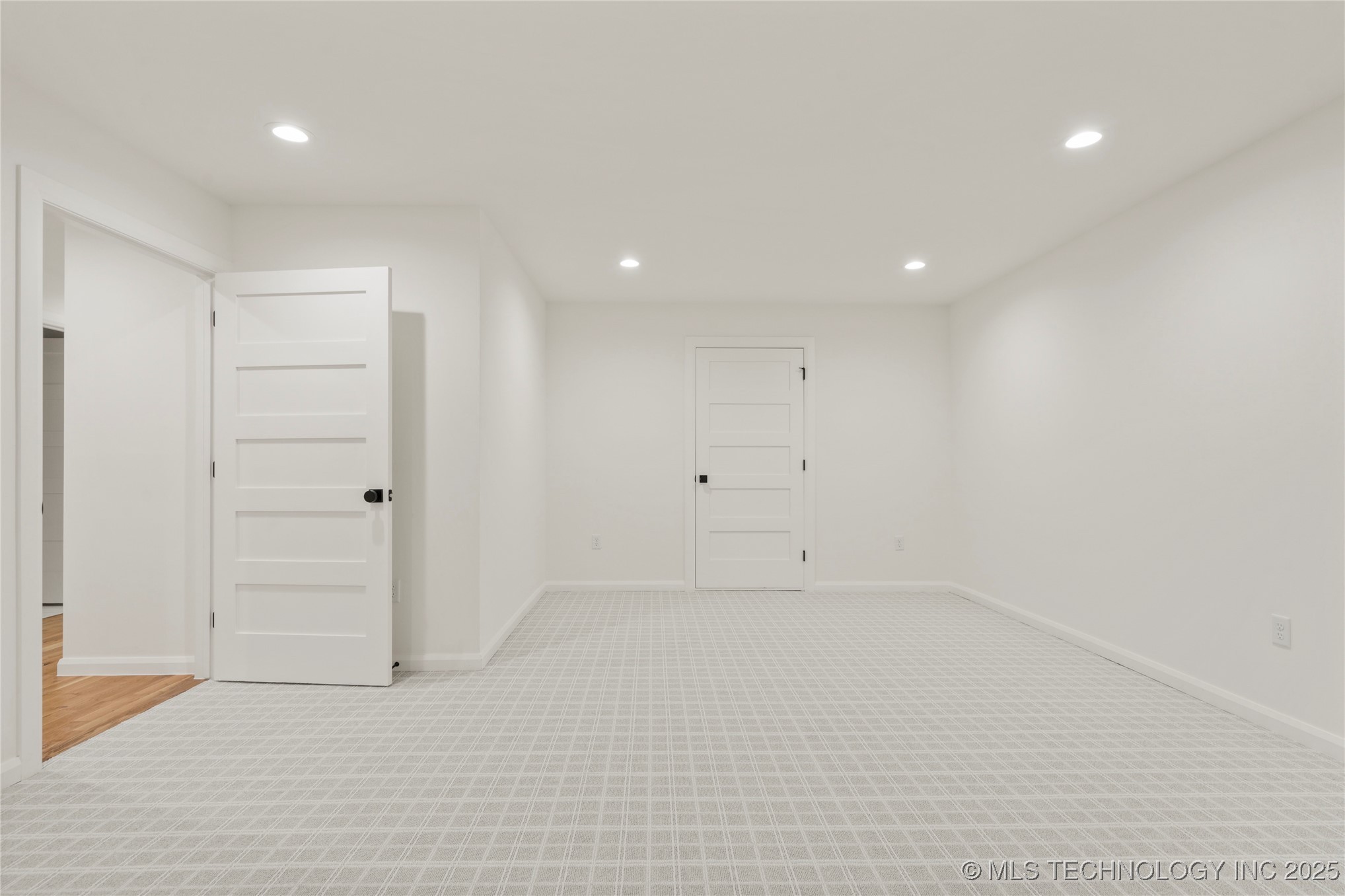 3917 S Madison Avenue Property Photo 42
