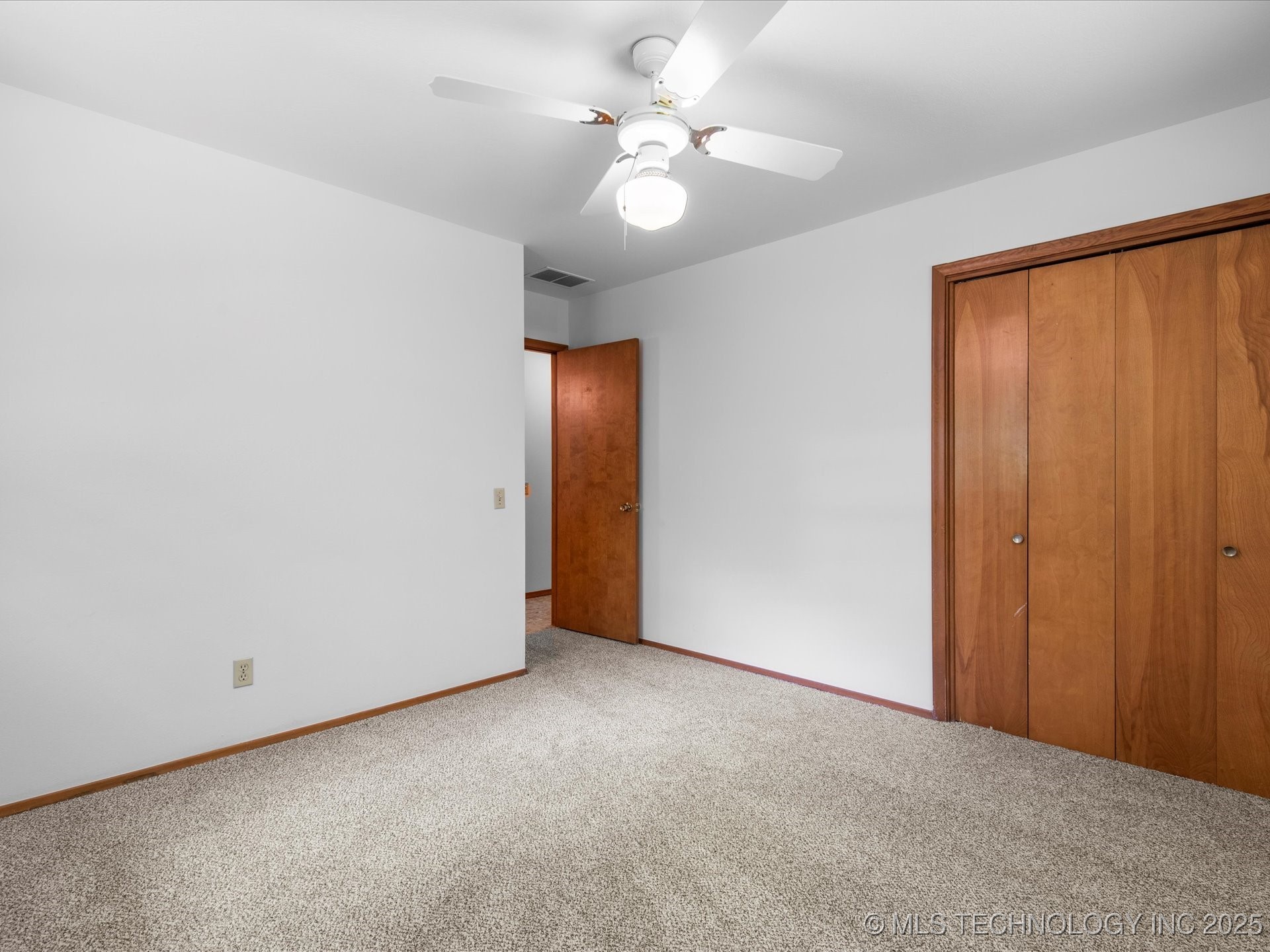 938 Briarwood Drive Property Photo 27