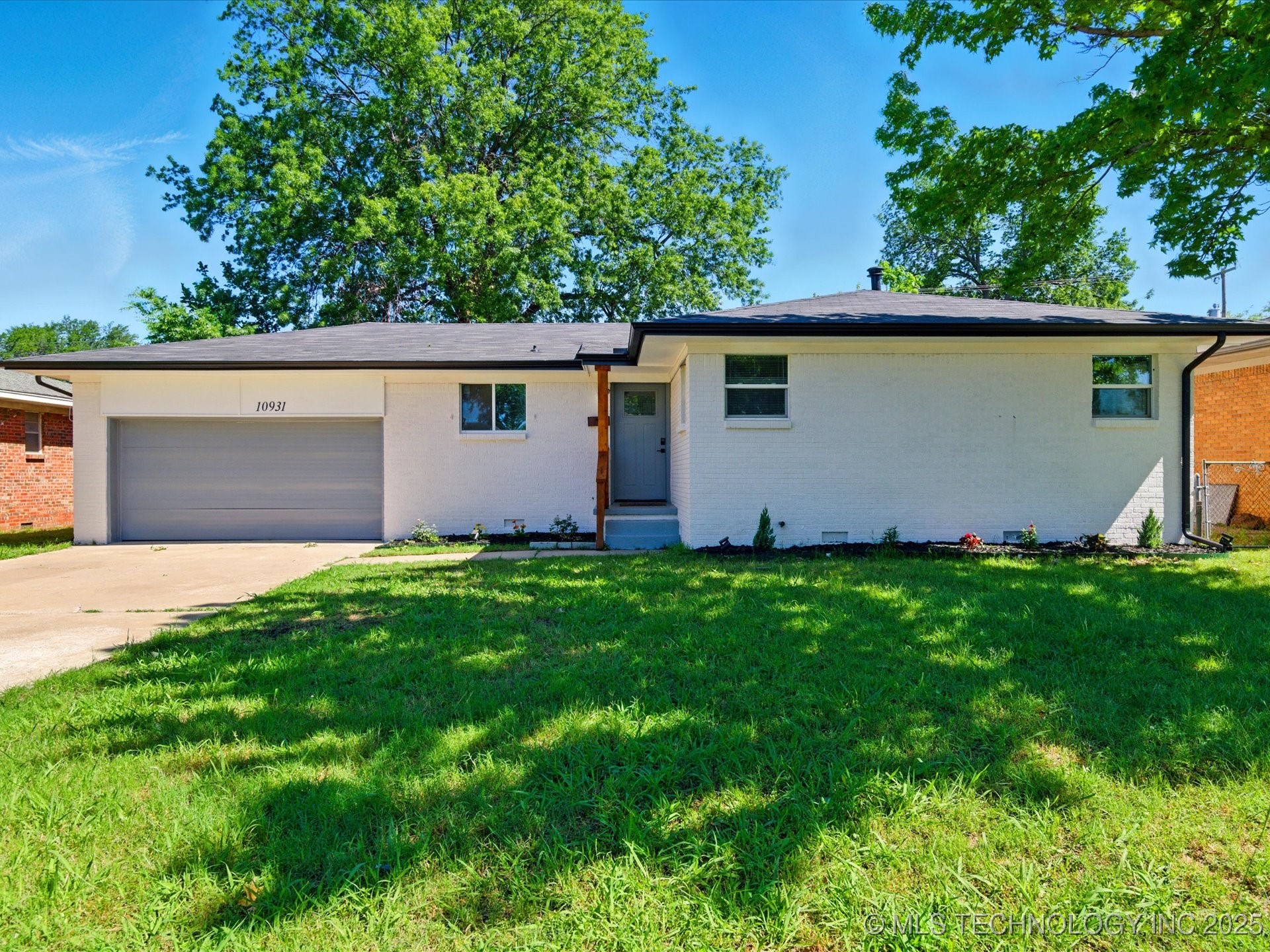 10931 E 4th Place Property Photo 1