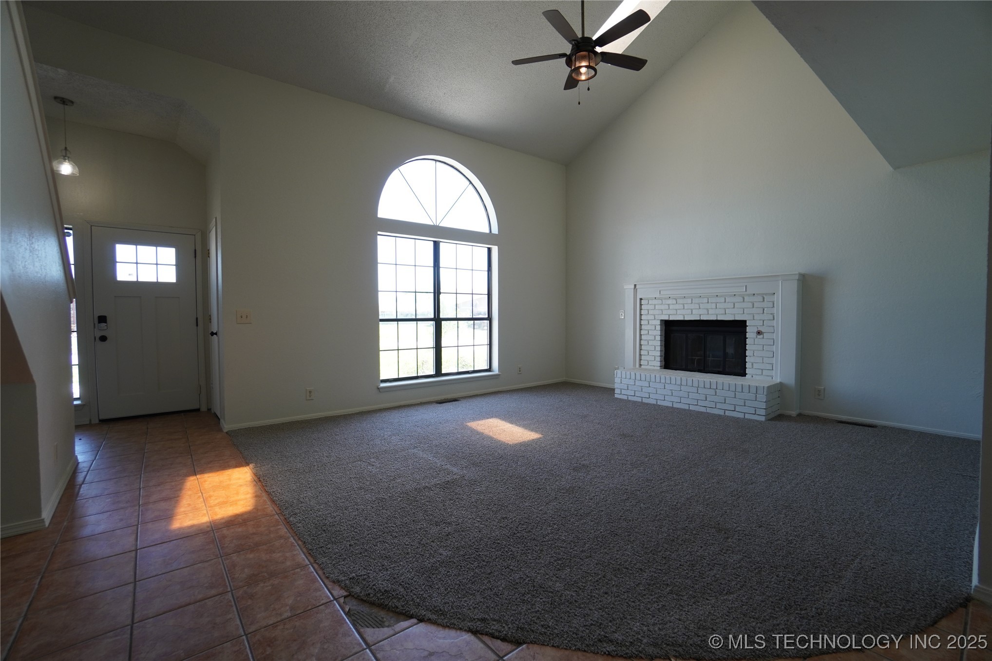 8304 N 124th East Avenue Property Photo 2