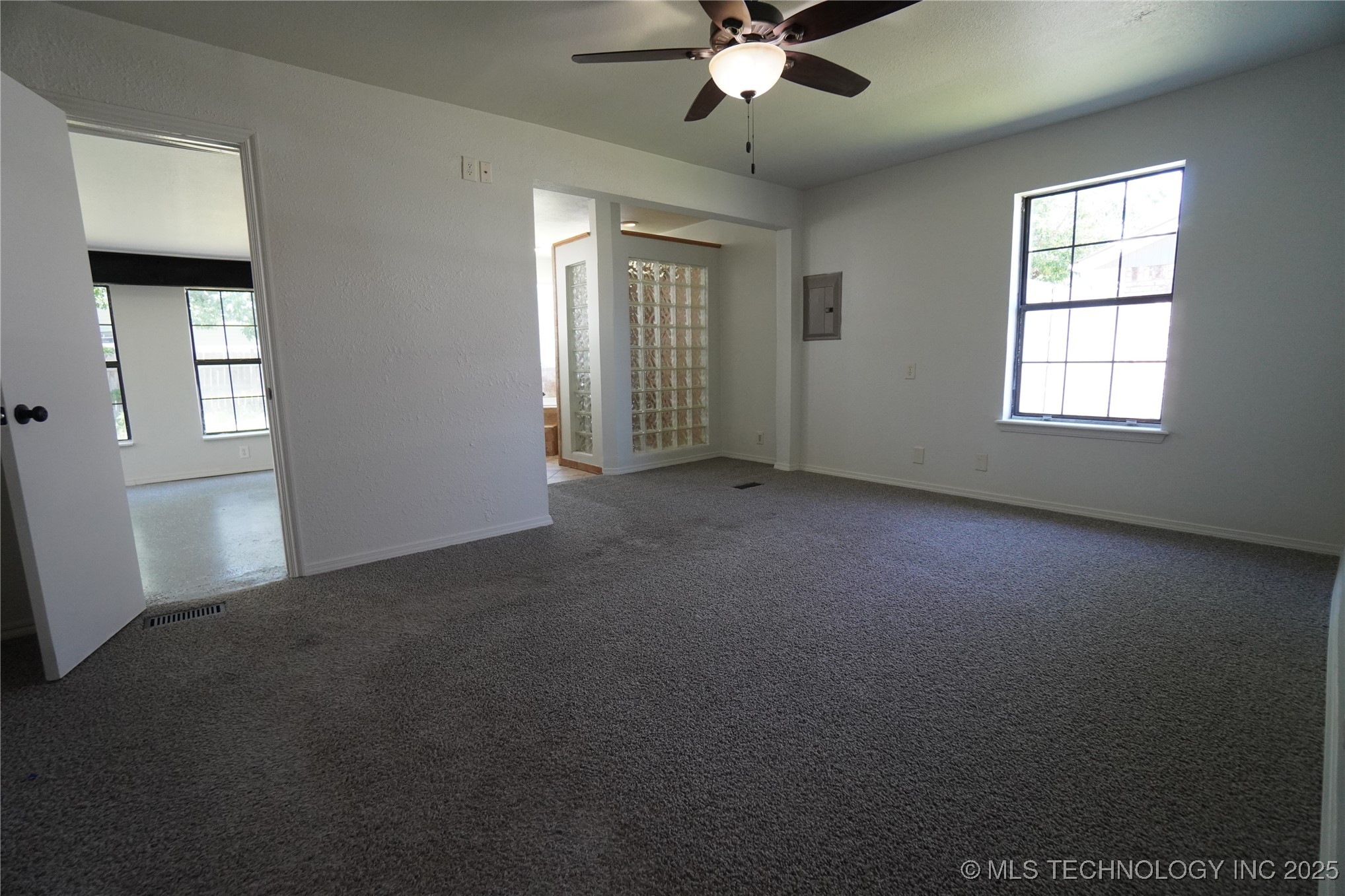 8304 N 124th East Avenue Property Photo 11