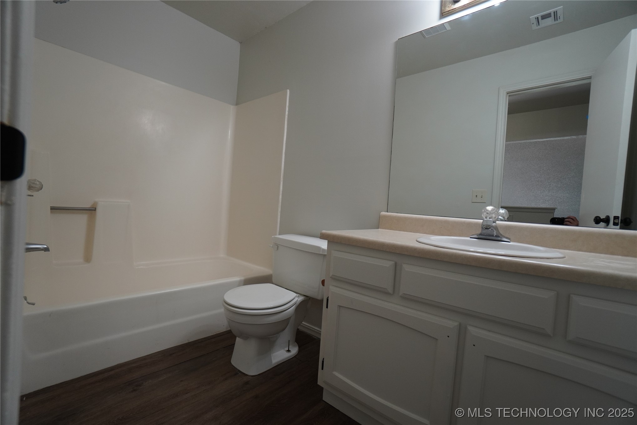 8304 N 124th East Avenue Property Photo 18