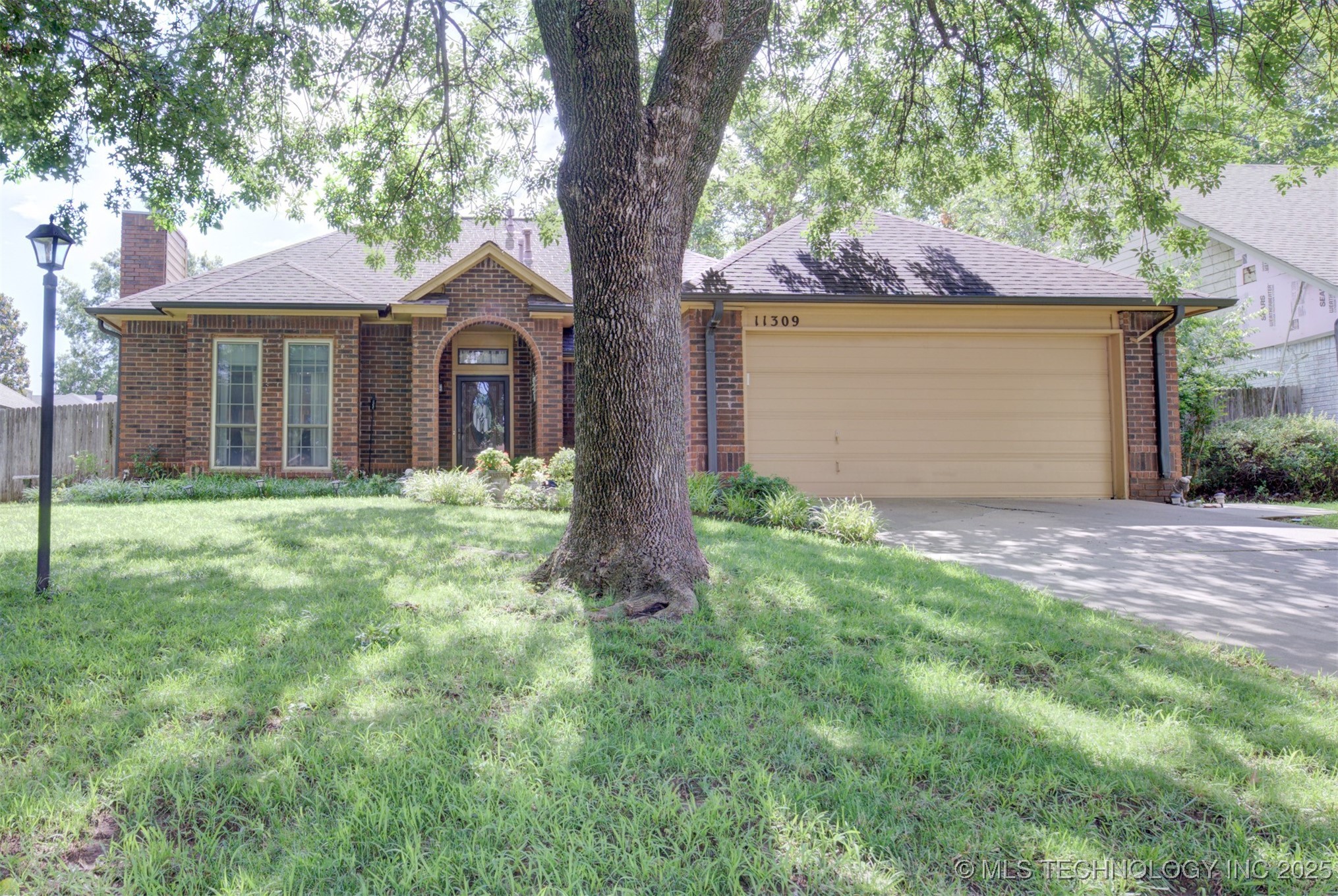 11309 S 107th East Avenue Property Photo