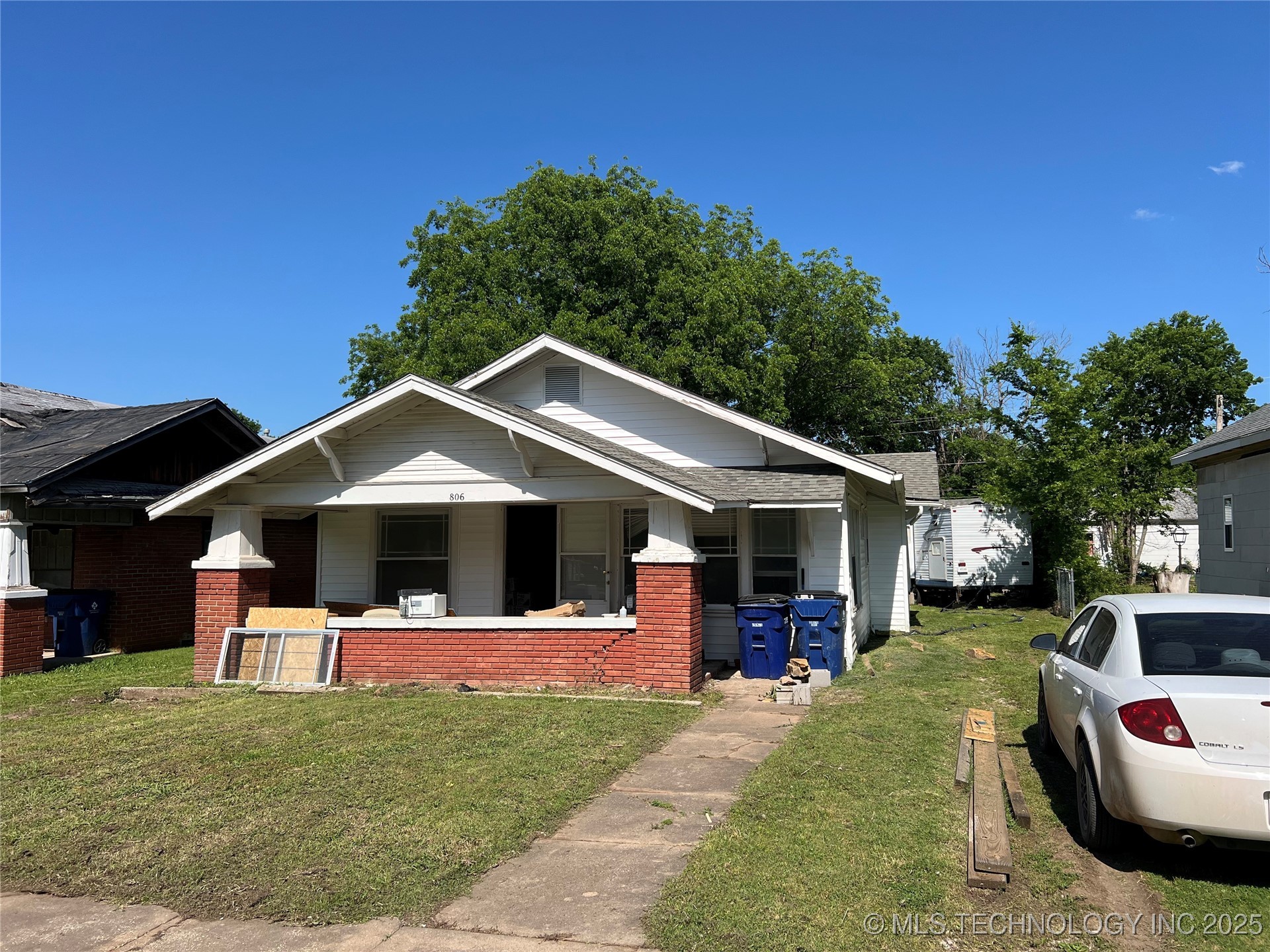 806 S Price Avenue Property Photo 1