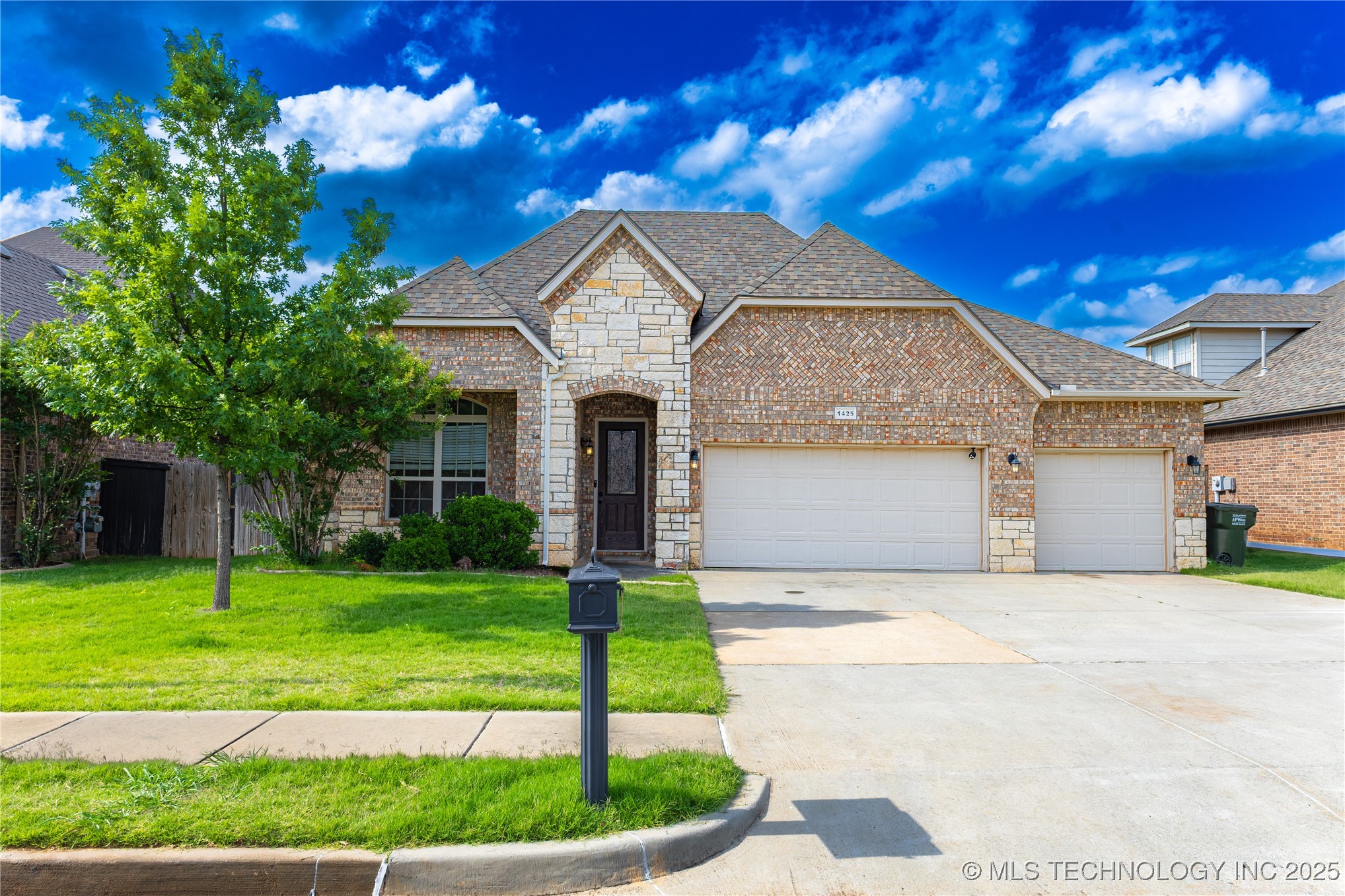 1425 Switchgrass