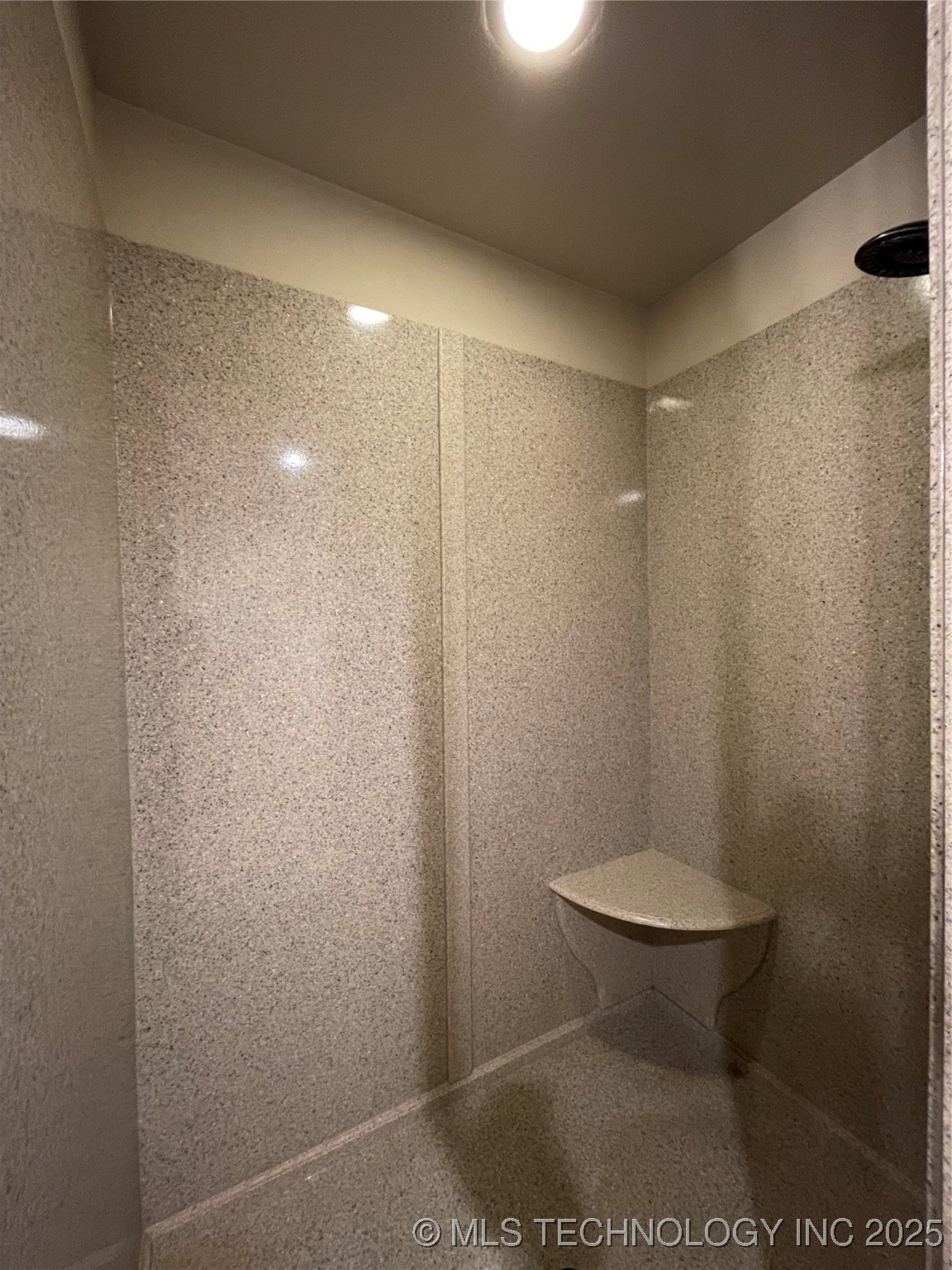 2613 W Van Buren Court Property Photo 33