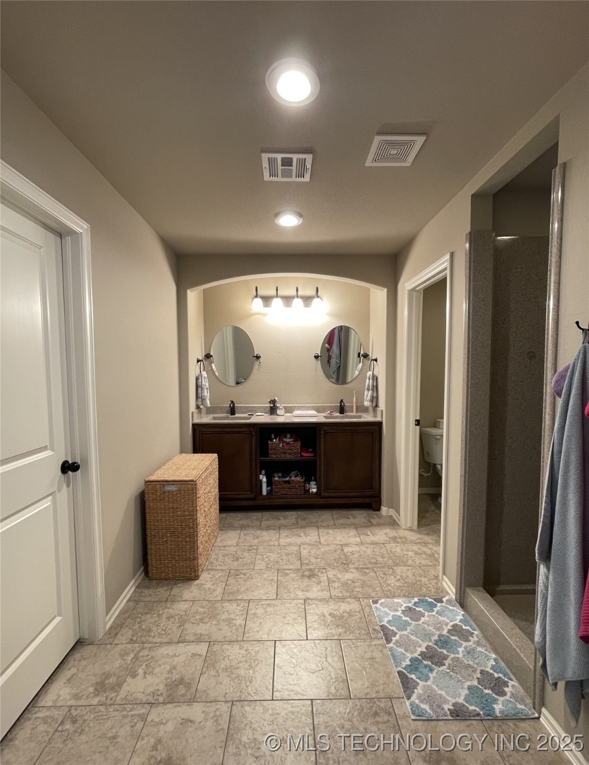 2613 W Van Buren Court Property Photo 34