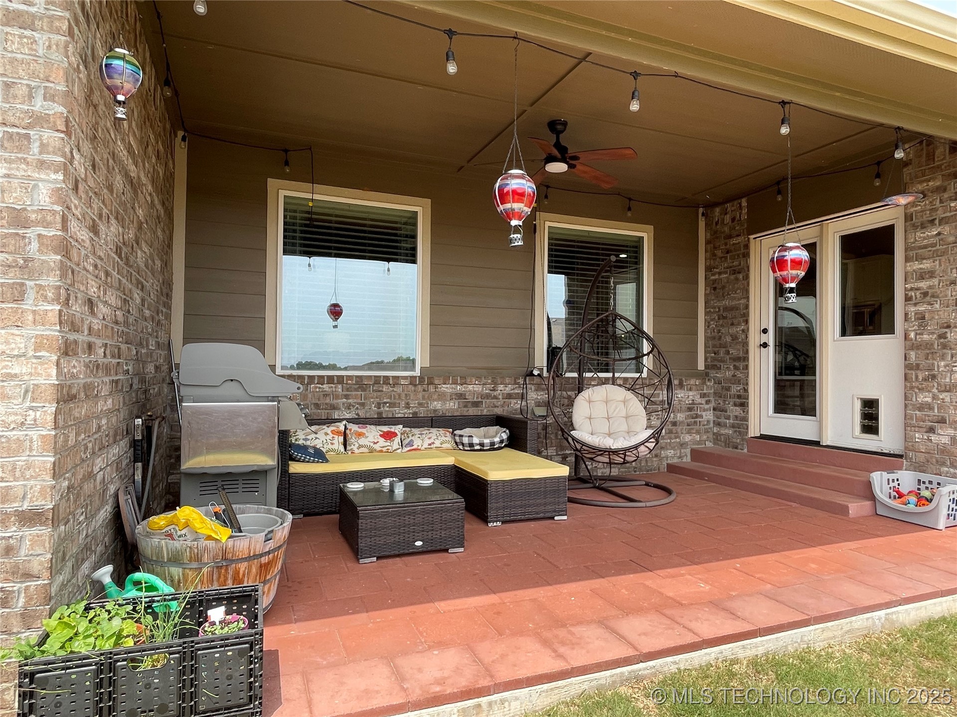 2613 W Van Buren Court Property Photo 44