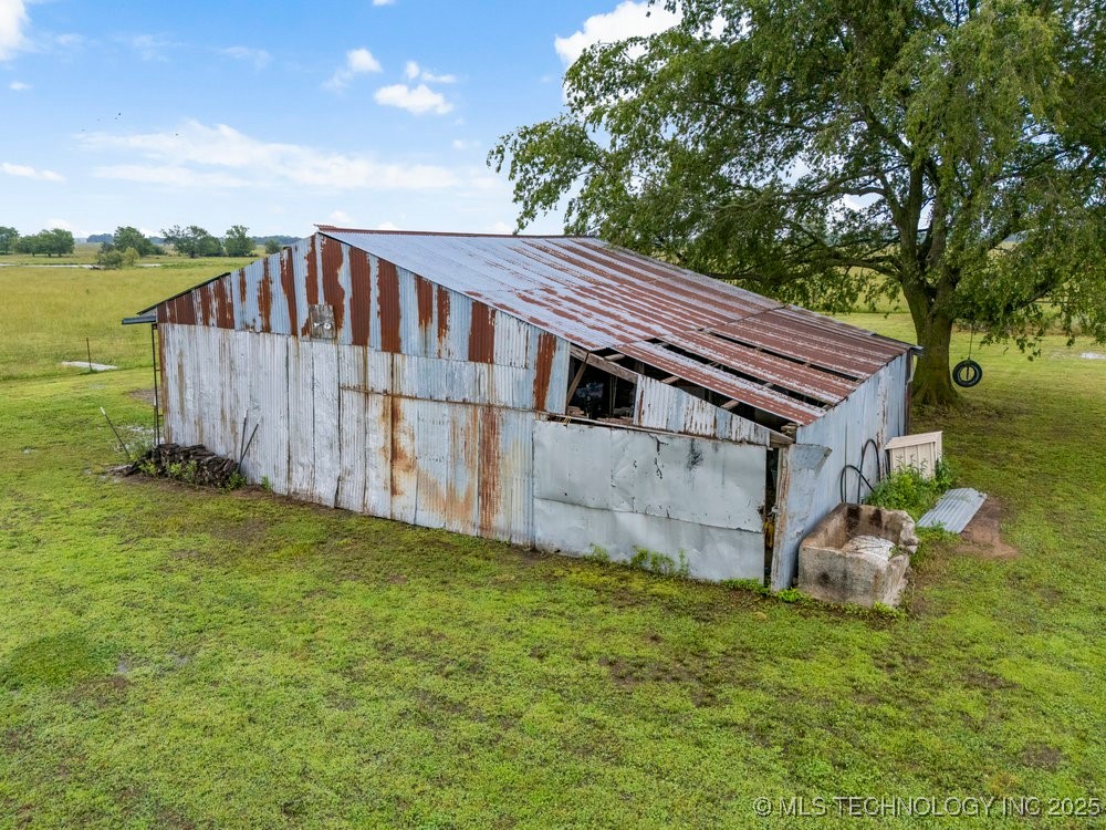 26230 Ash Road Property Photo 5