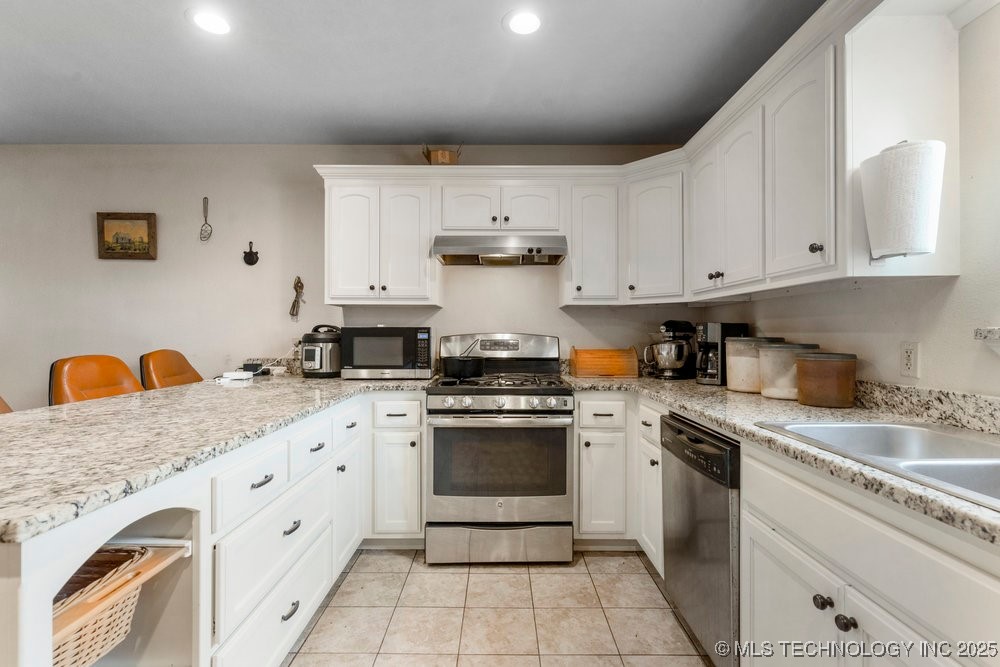 26230 Ash Road Property Photo 32