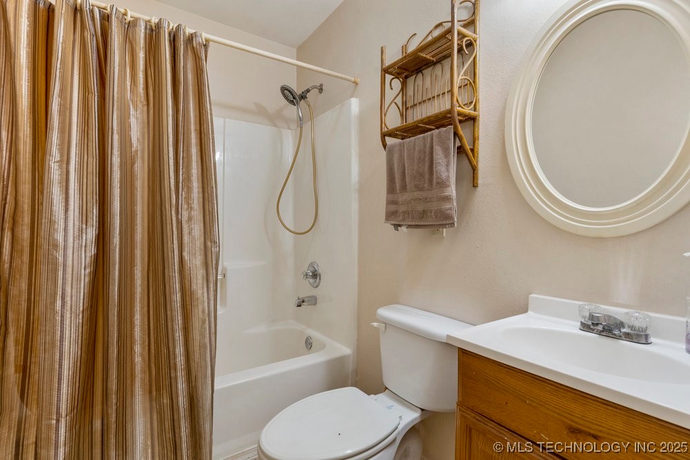 26230 Ash Road Property Photo 40