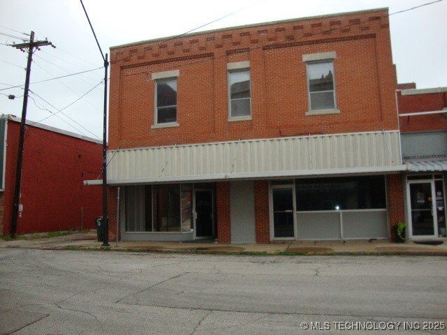 209 W 7th Street