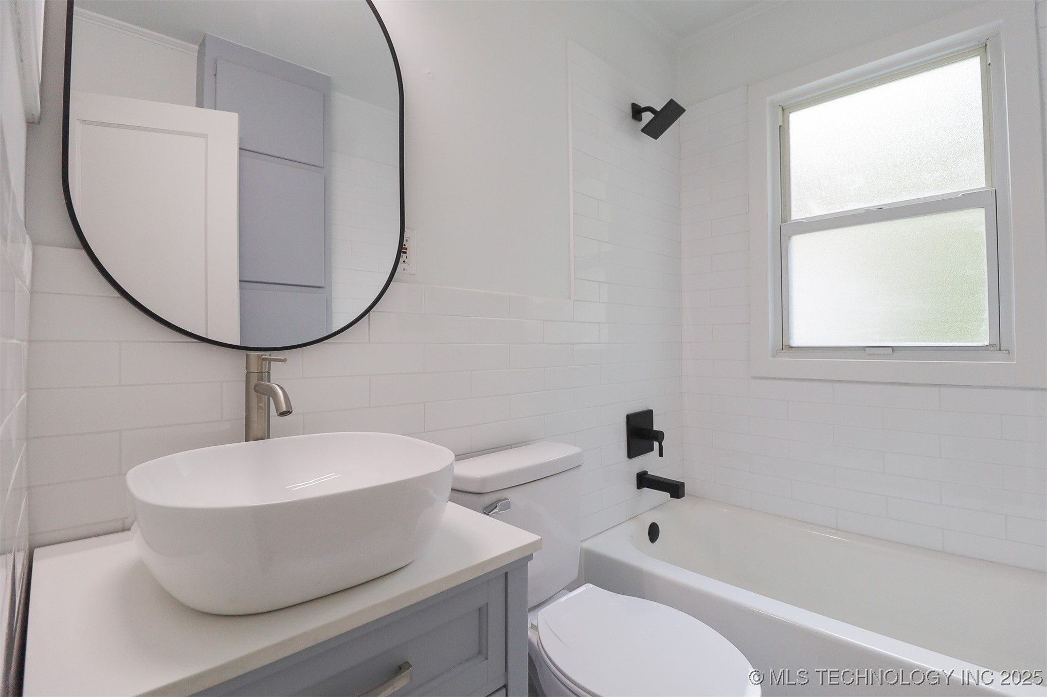 4607 E 4th Place Property Photo 15