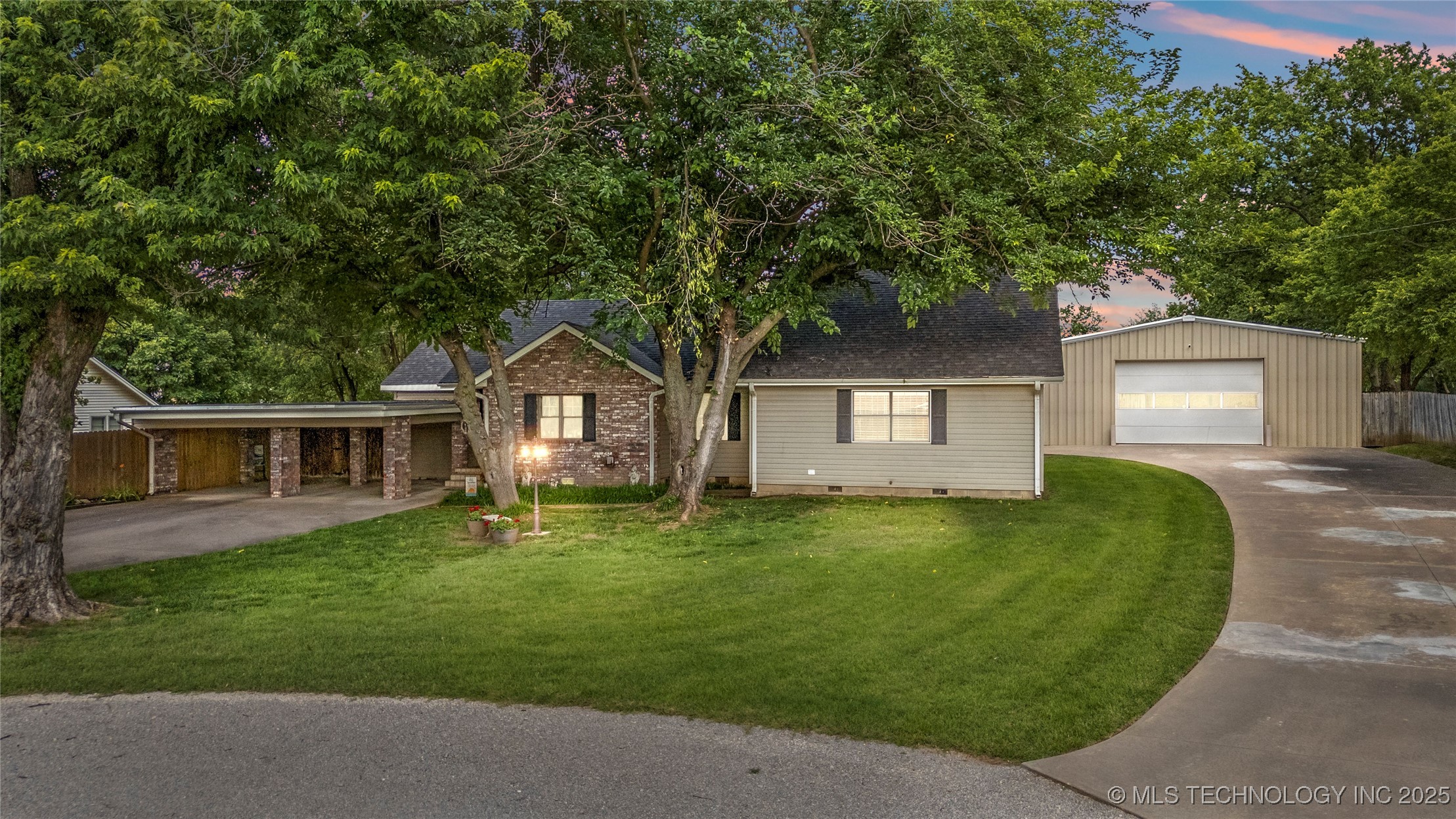 1732 N Little Property Photo 1