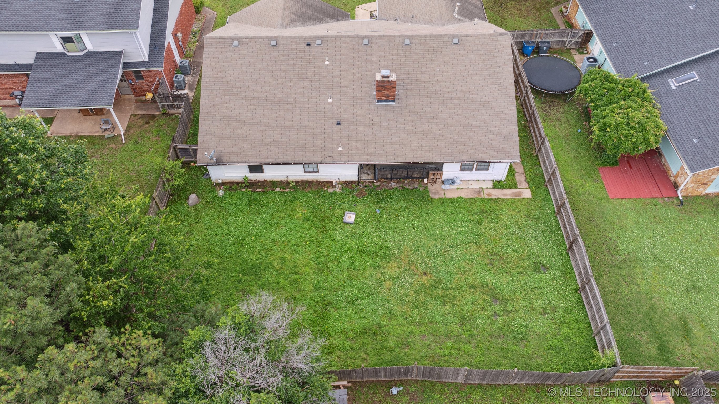 6407 S 110th East Avenue Property Photo 30