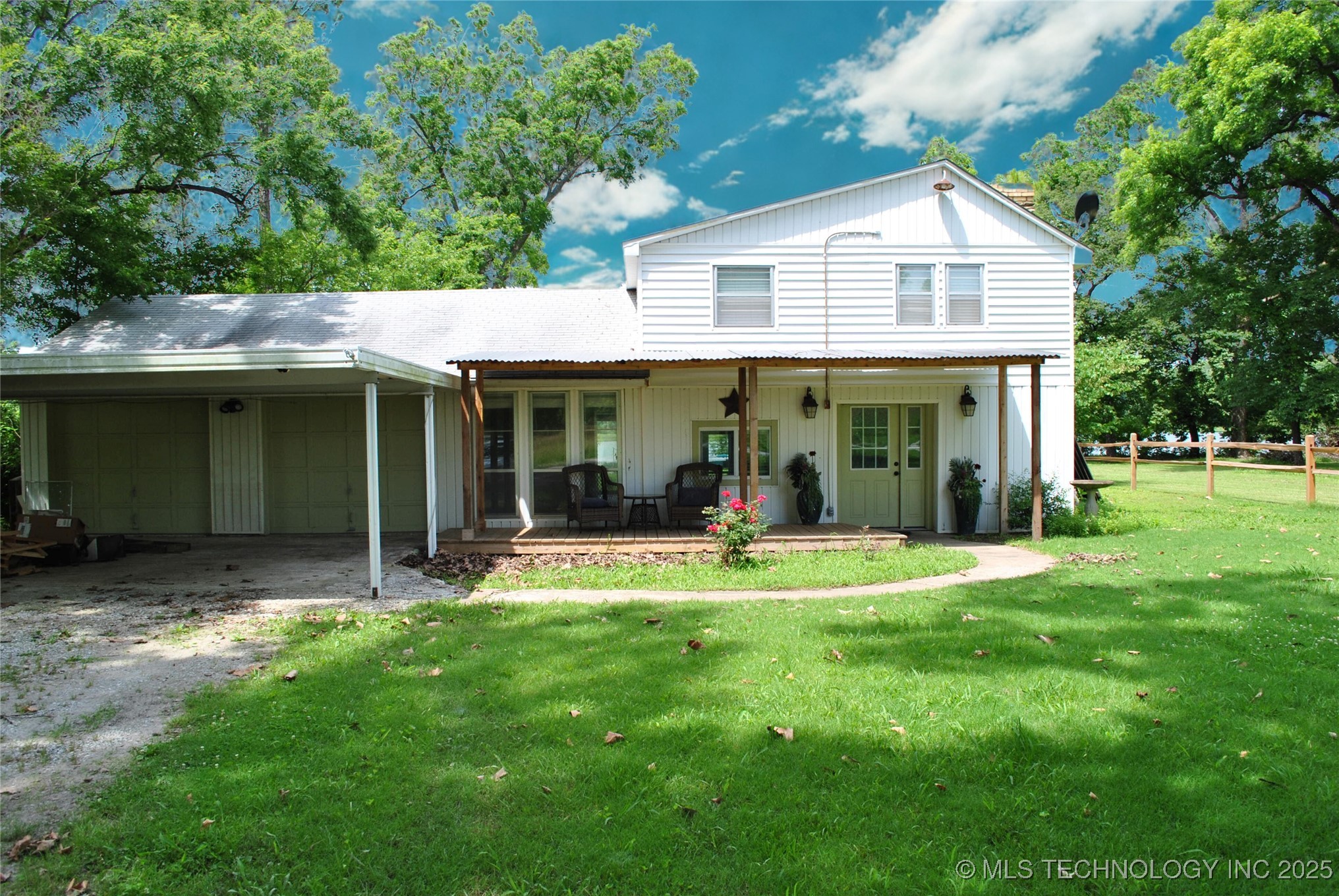 6844 Yonkipin Drive Property Photo 1