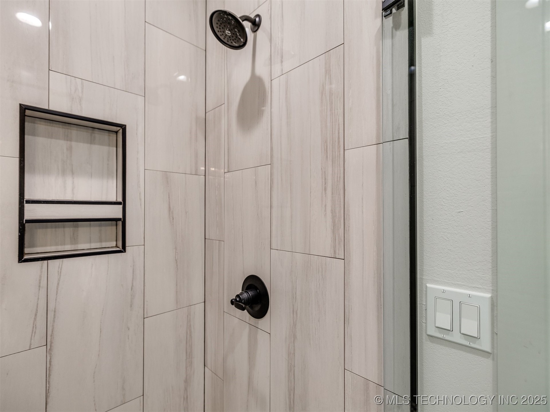 8859 N 50th West Avenue Property Photo 61