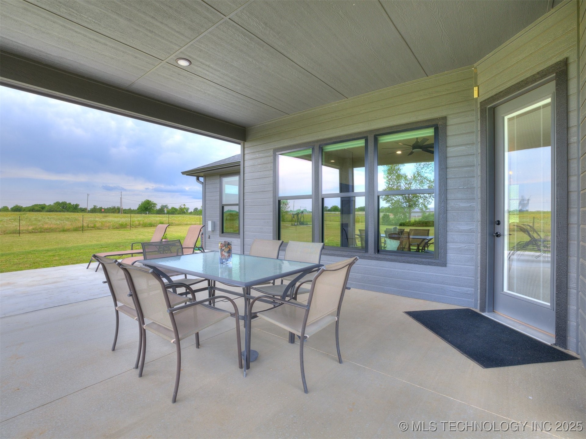 8859 N 50th West Avenue Property Photo 65