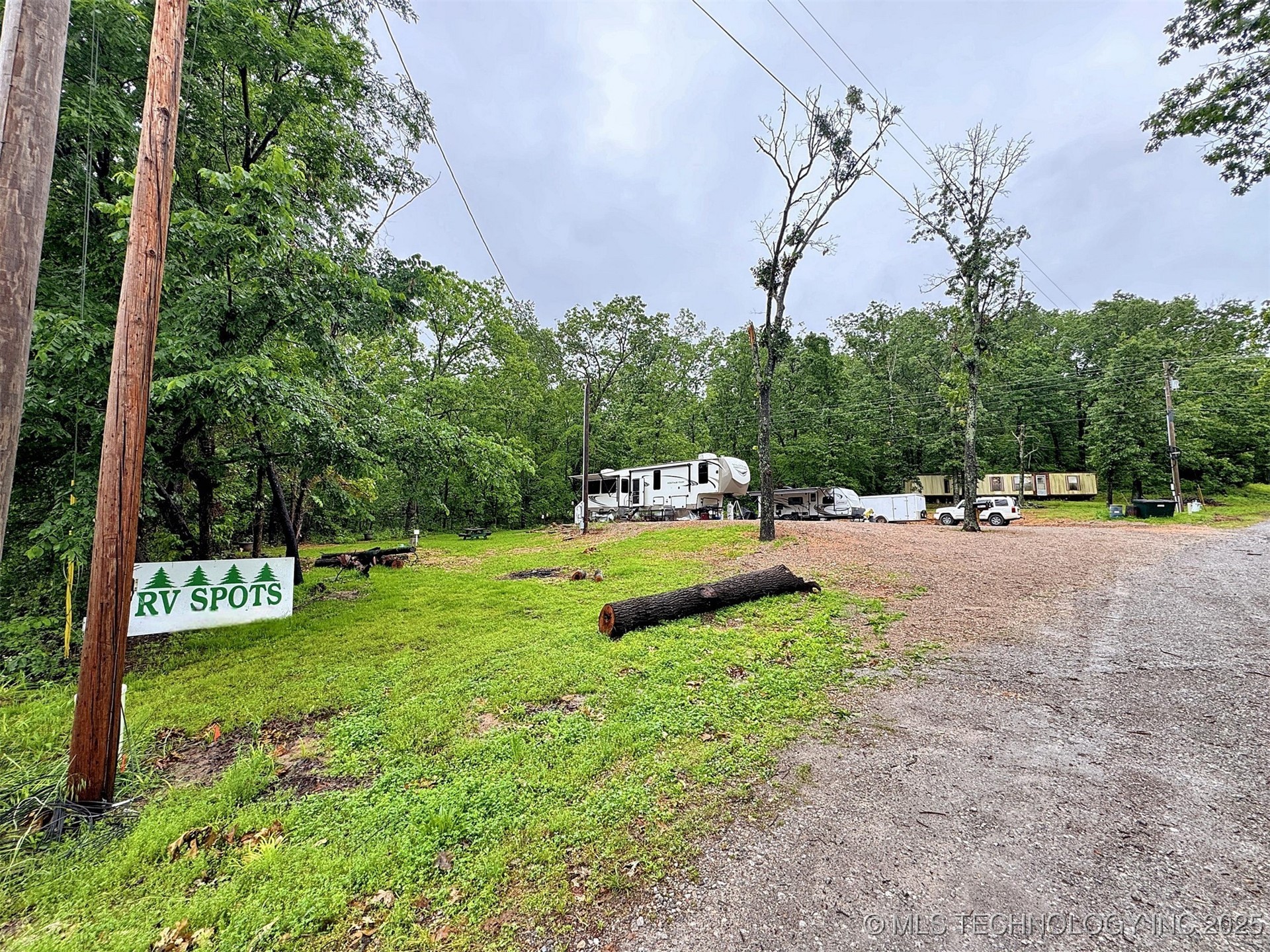 28266 S 573 Road Property Photo 1