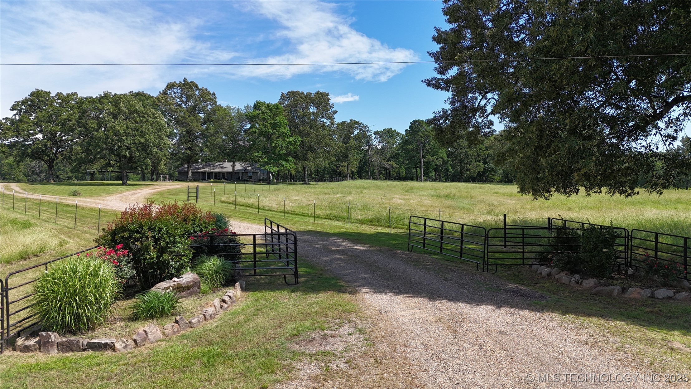 175 Johnson Road Property Photo 1