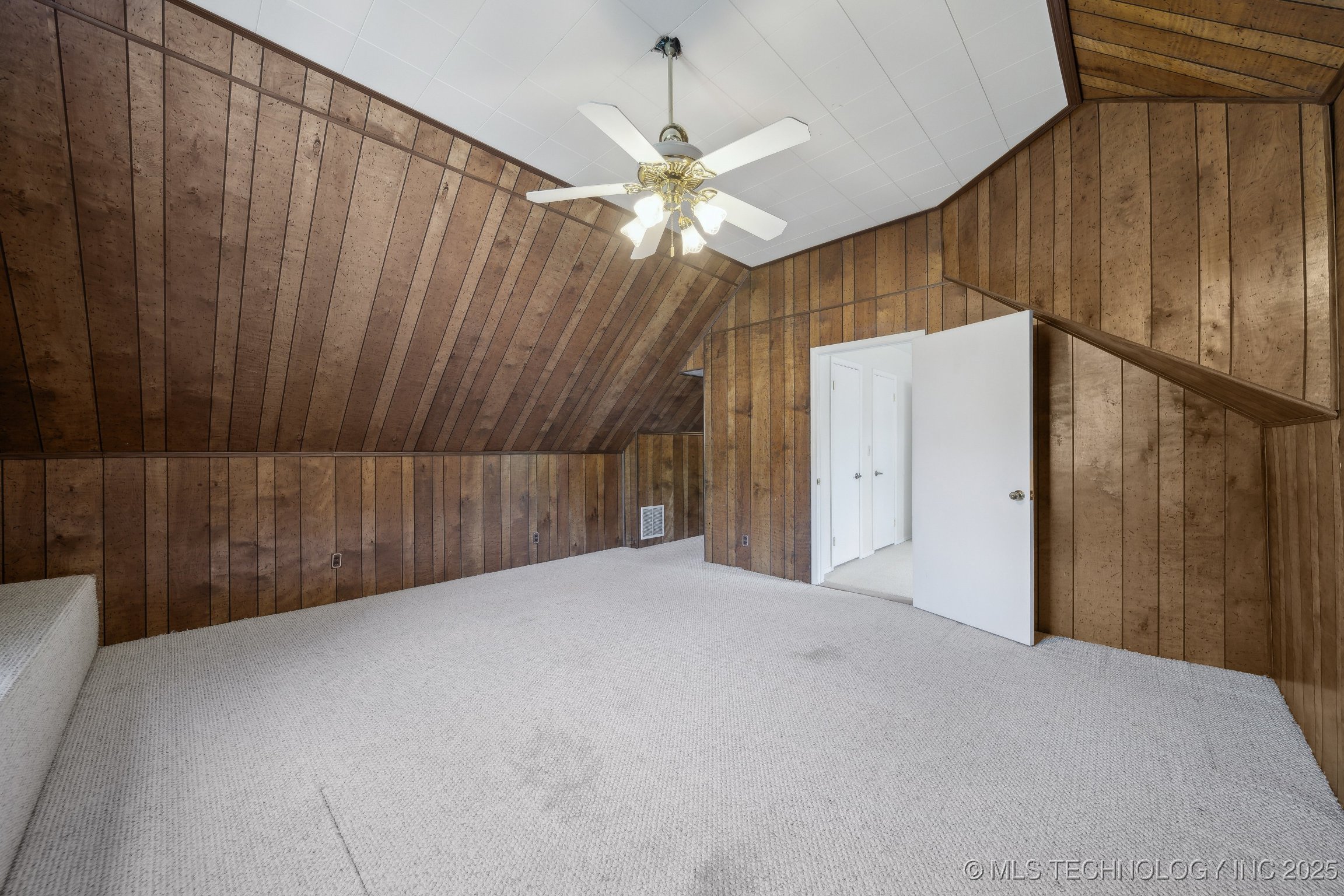 4012 S Juniper Avenue Property Photo 21