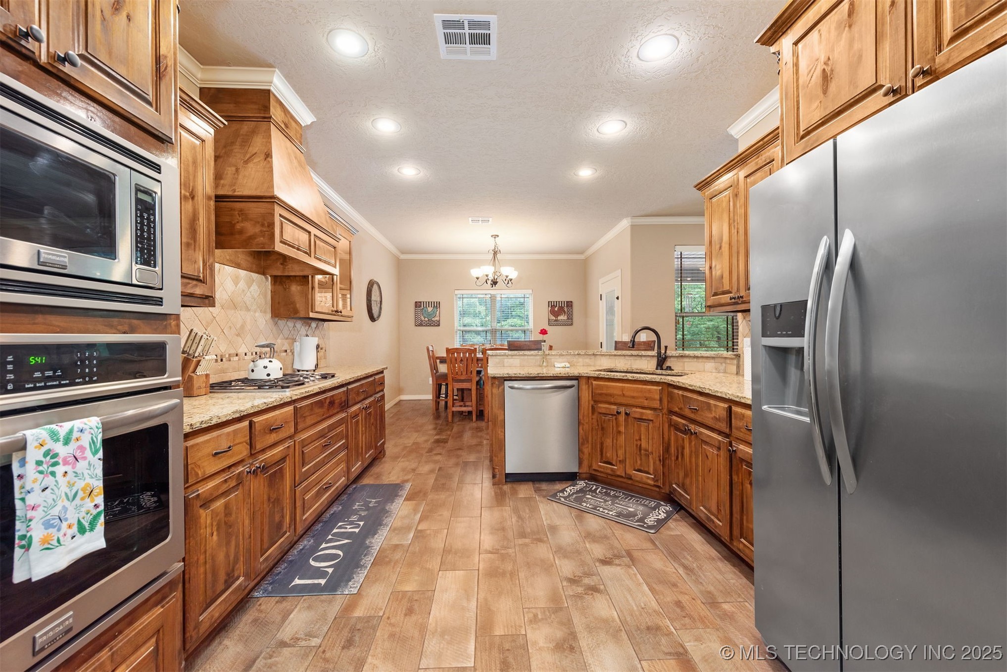 23532 N 5 Mile Road Property Photo 11