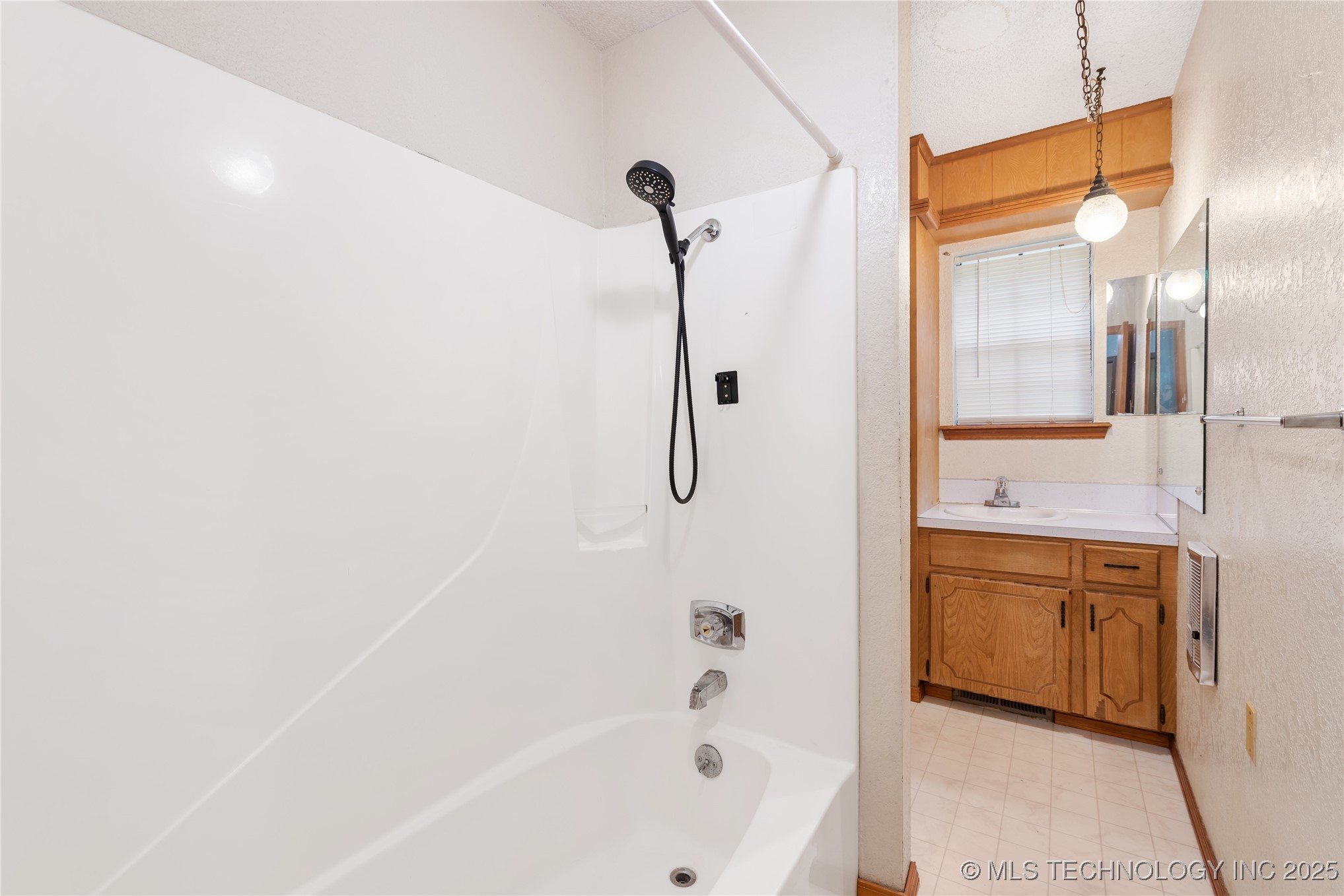 70118 S 335 Place Property Photo 9