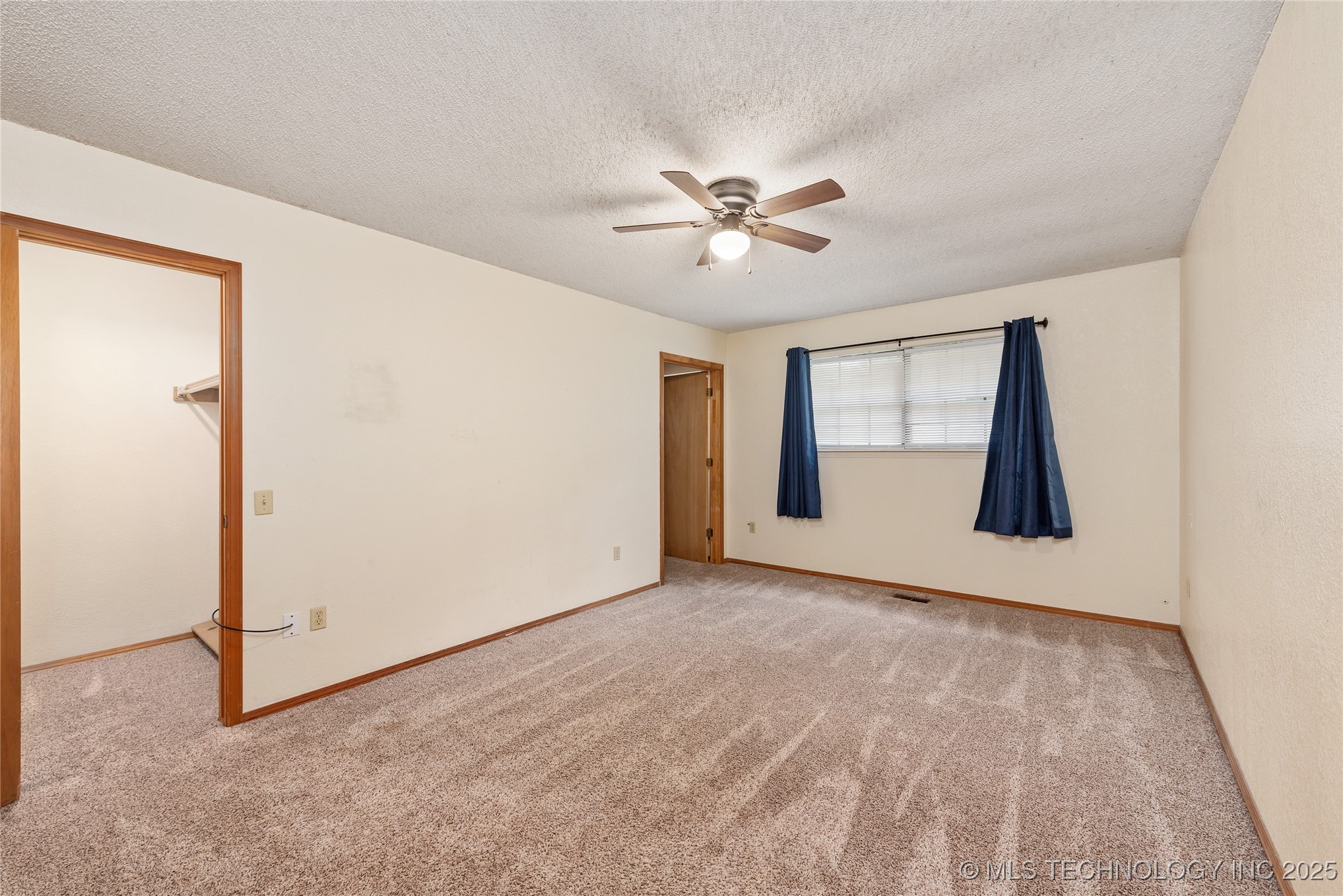 70118 S 335 Place Property Photo 10