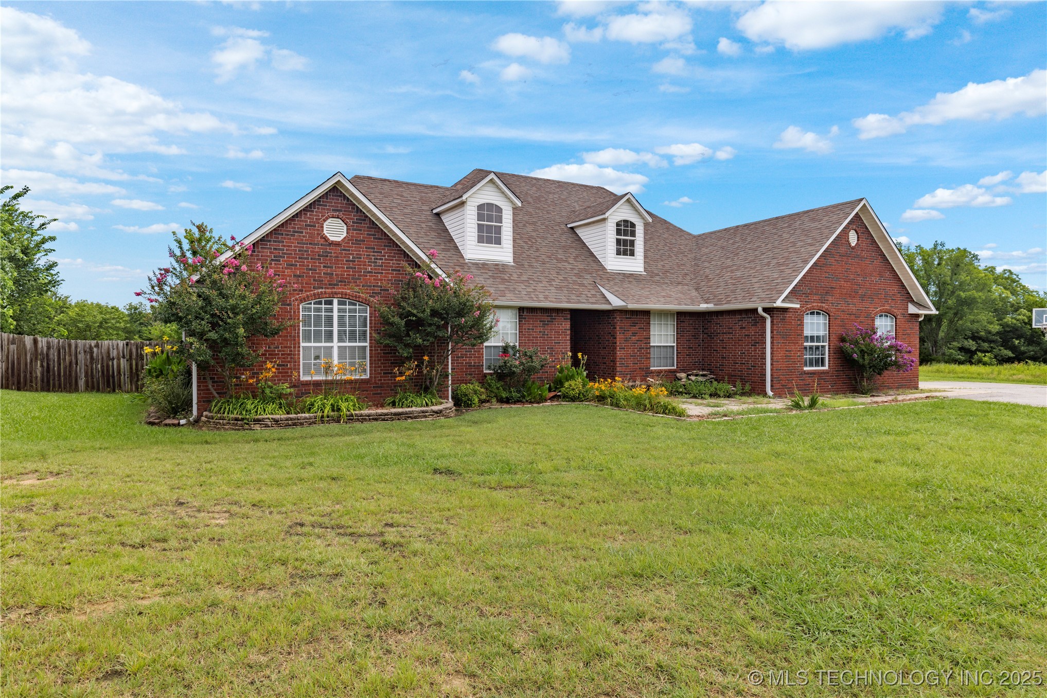 5648 Myall Road Property Photo