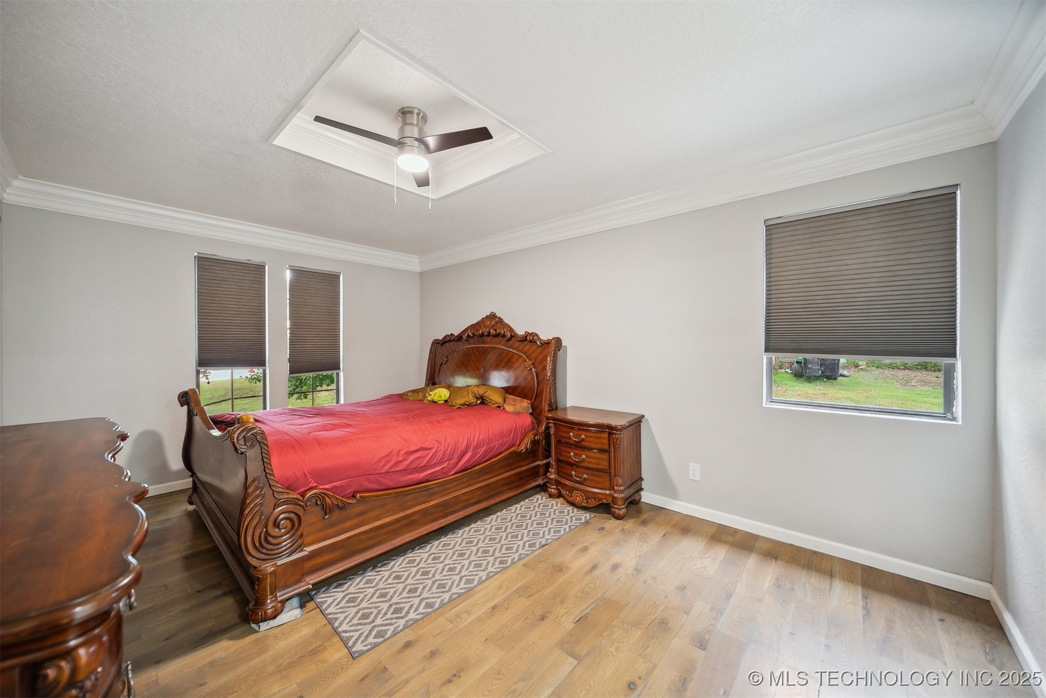 11033 E 66th Street Property Photo 4