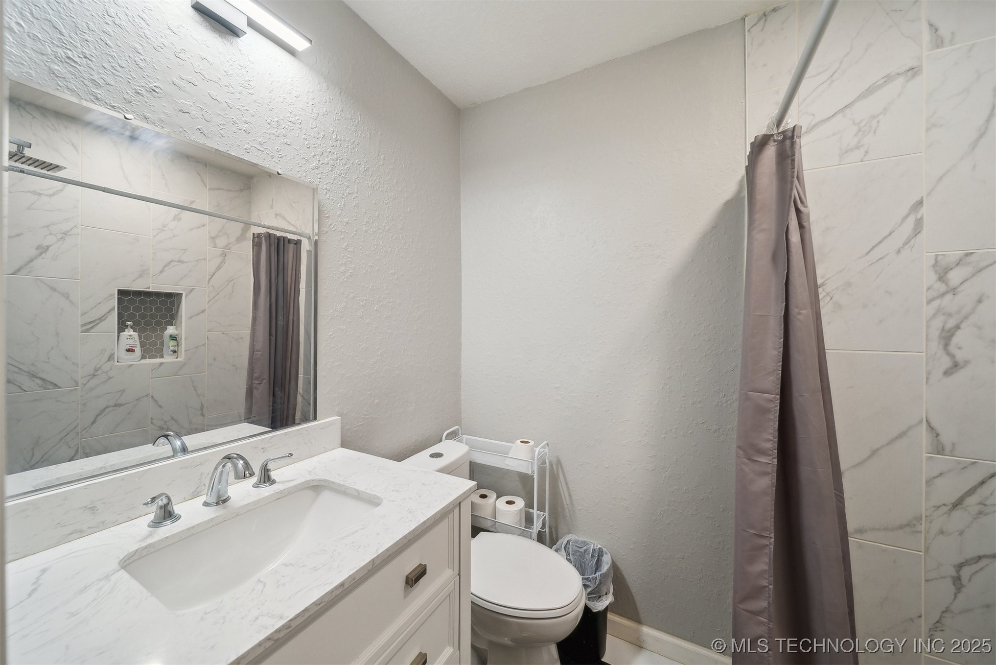 11033 E 66th Street Property Photo 17