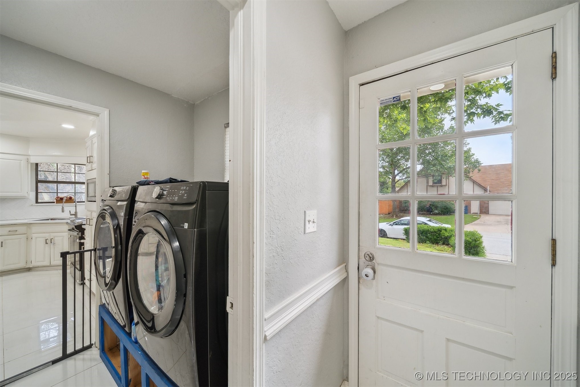 11033 E 66th Street Property Photo 25