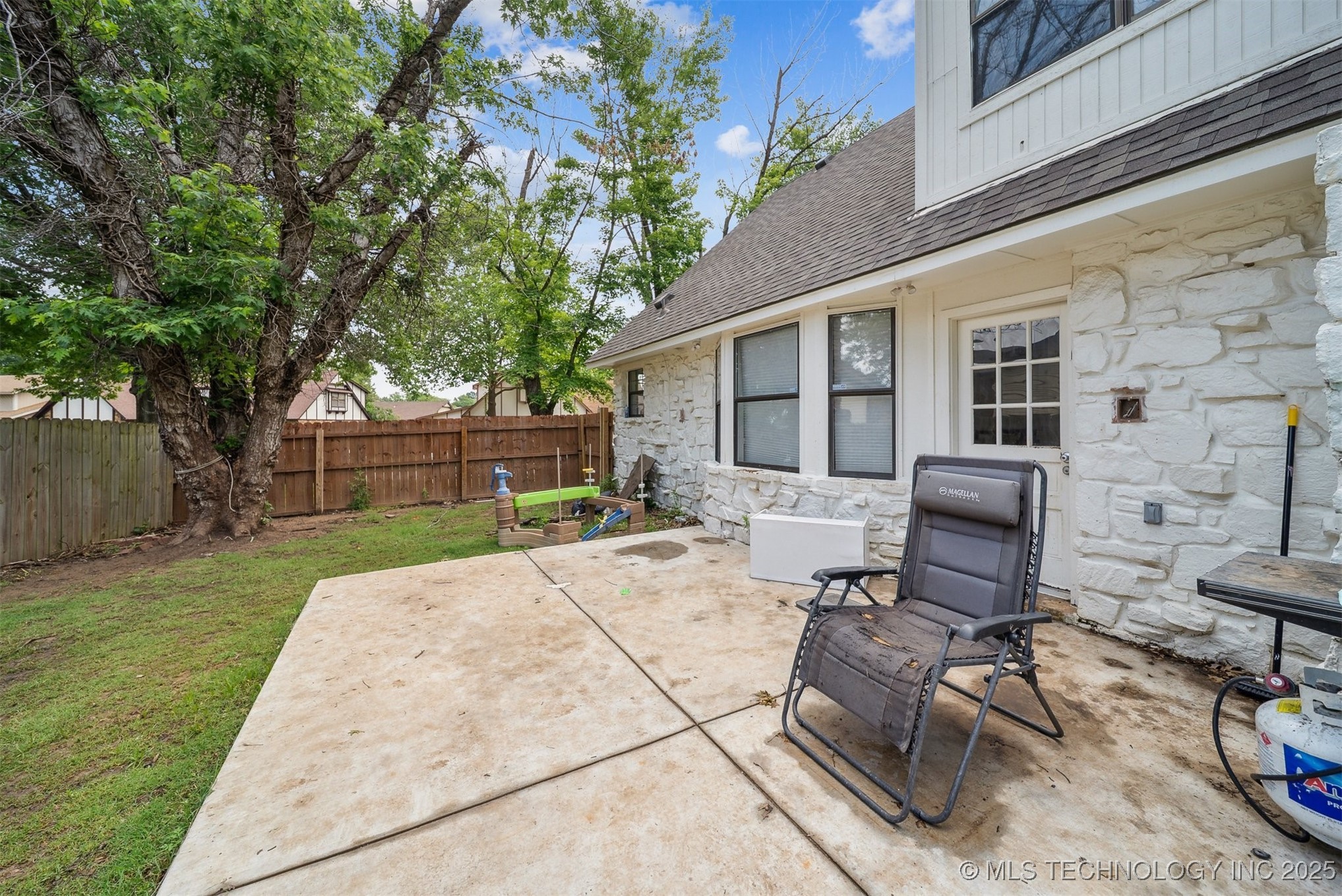 11033 E 66th Street Property Photo 29