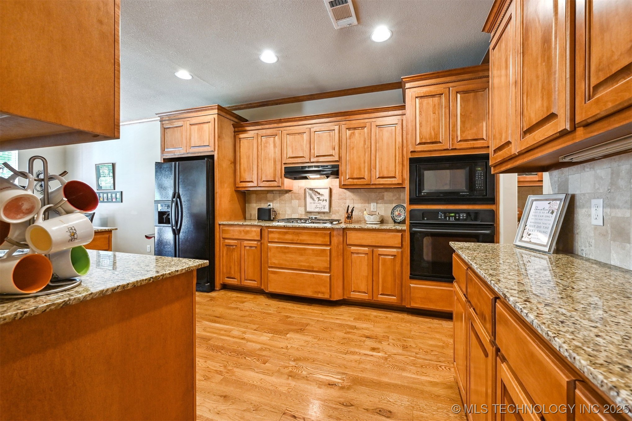 11715 S 93rd East Avenue Property Photo 25