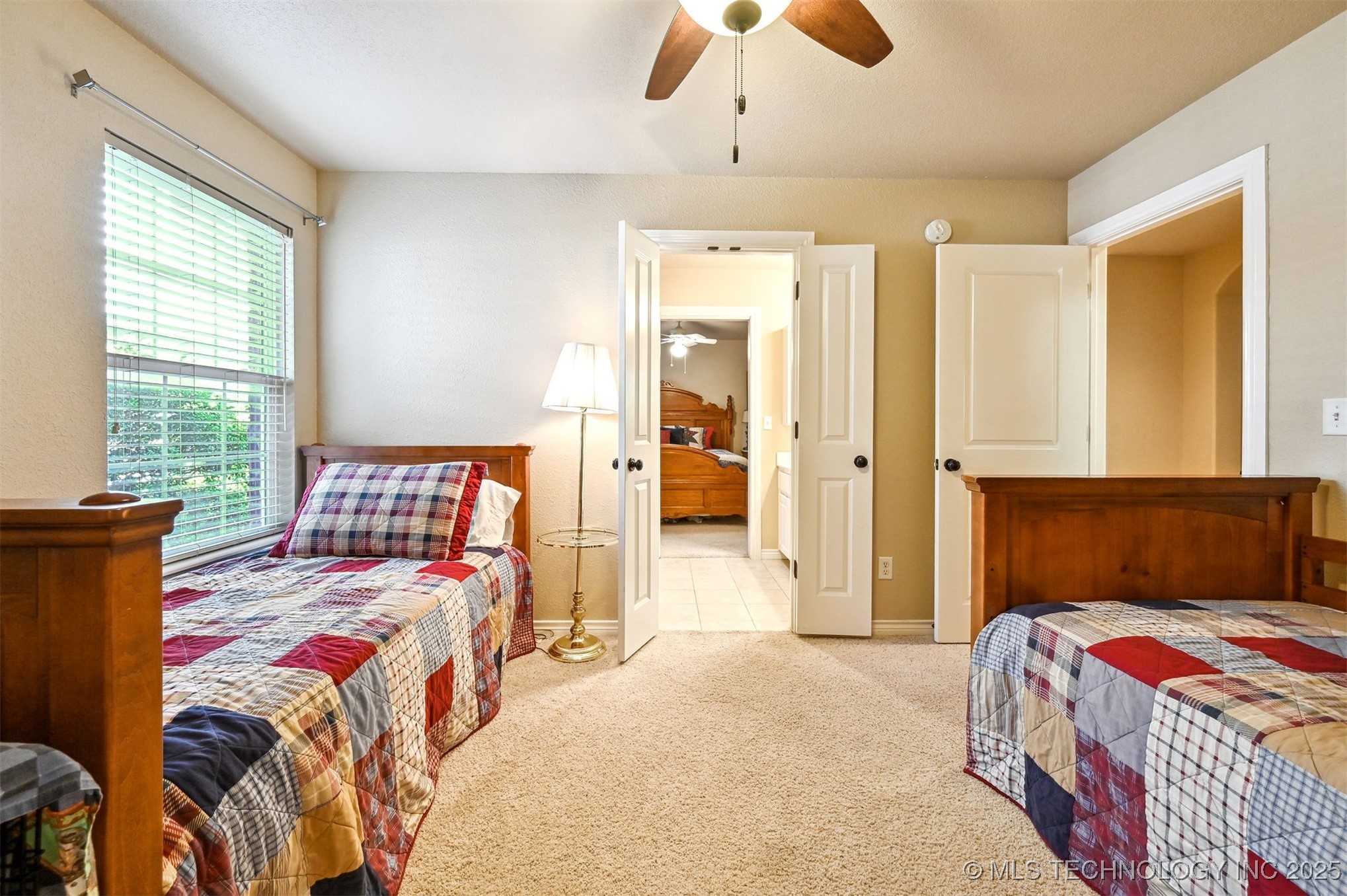 11715 S 93rd East Avenue Property Photo 36