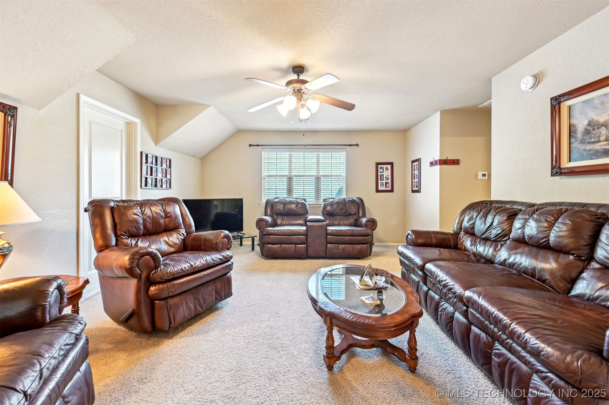 11715 S 93rd East Avenue Property Photo 40