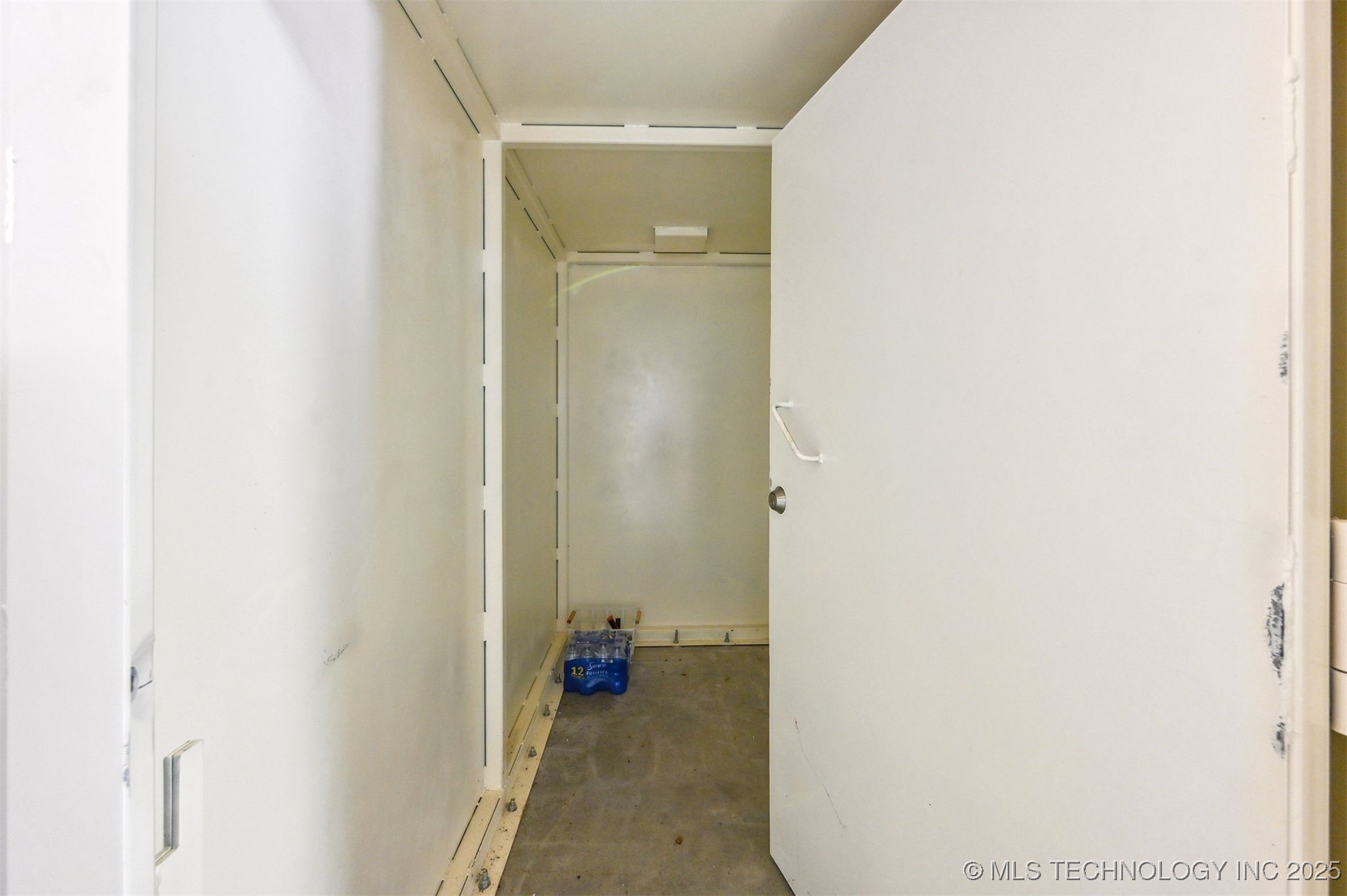 11715 S 93rd East Avenue Property Photo 46