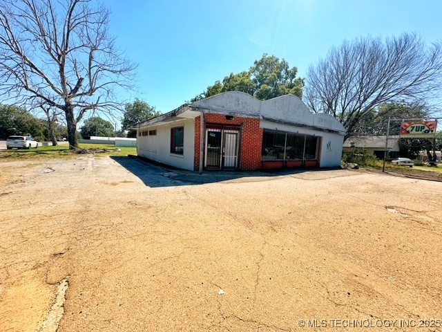 400 S Echo Property Photo 1