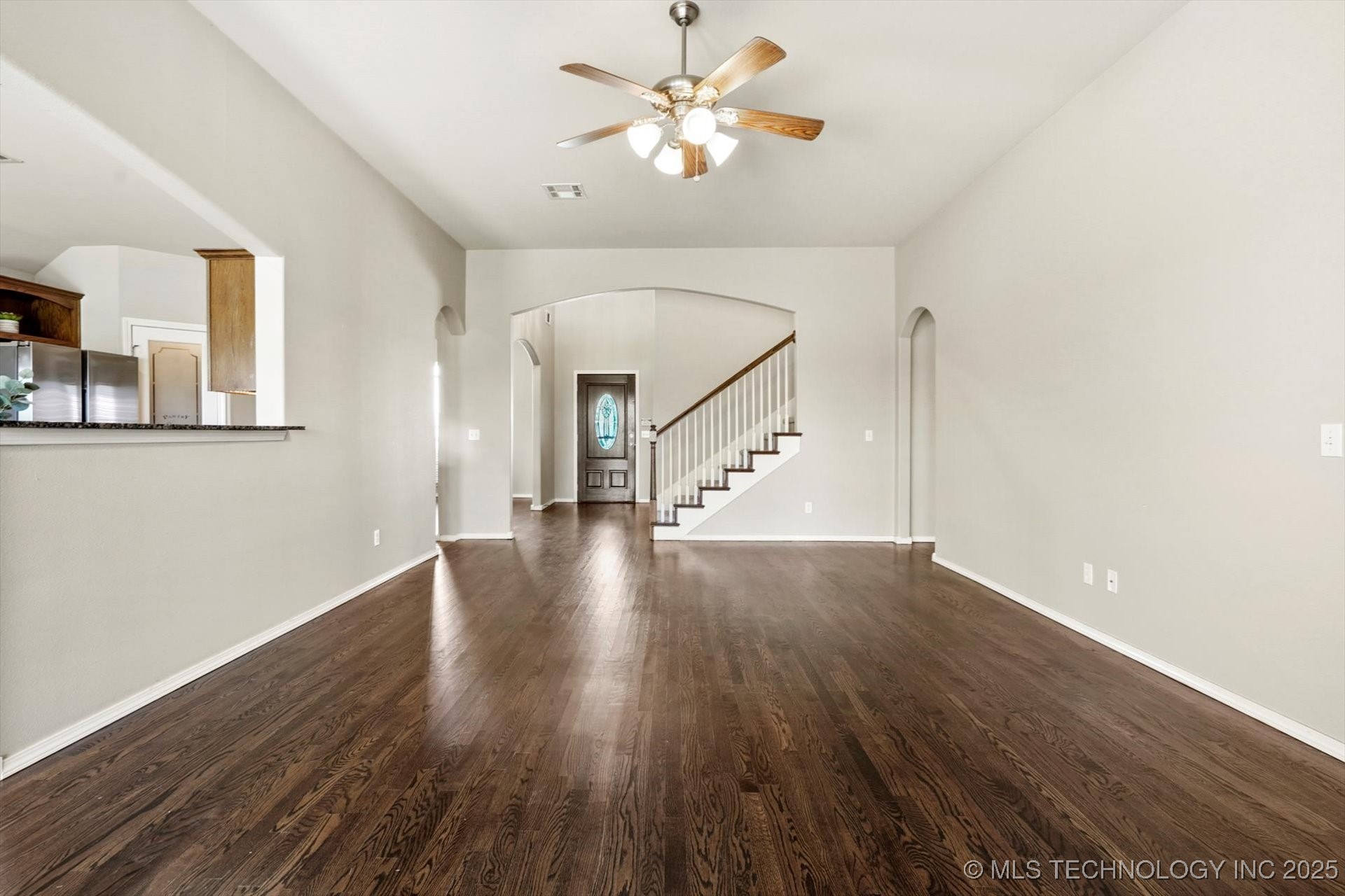 1620 E Granger Street Property Photo 5