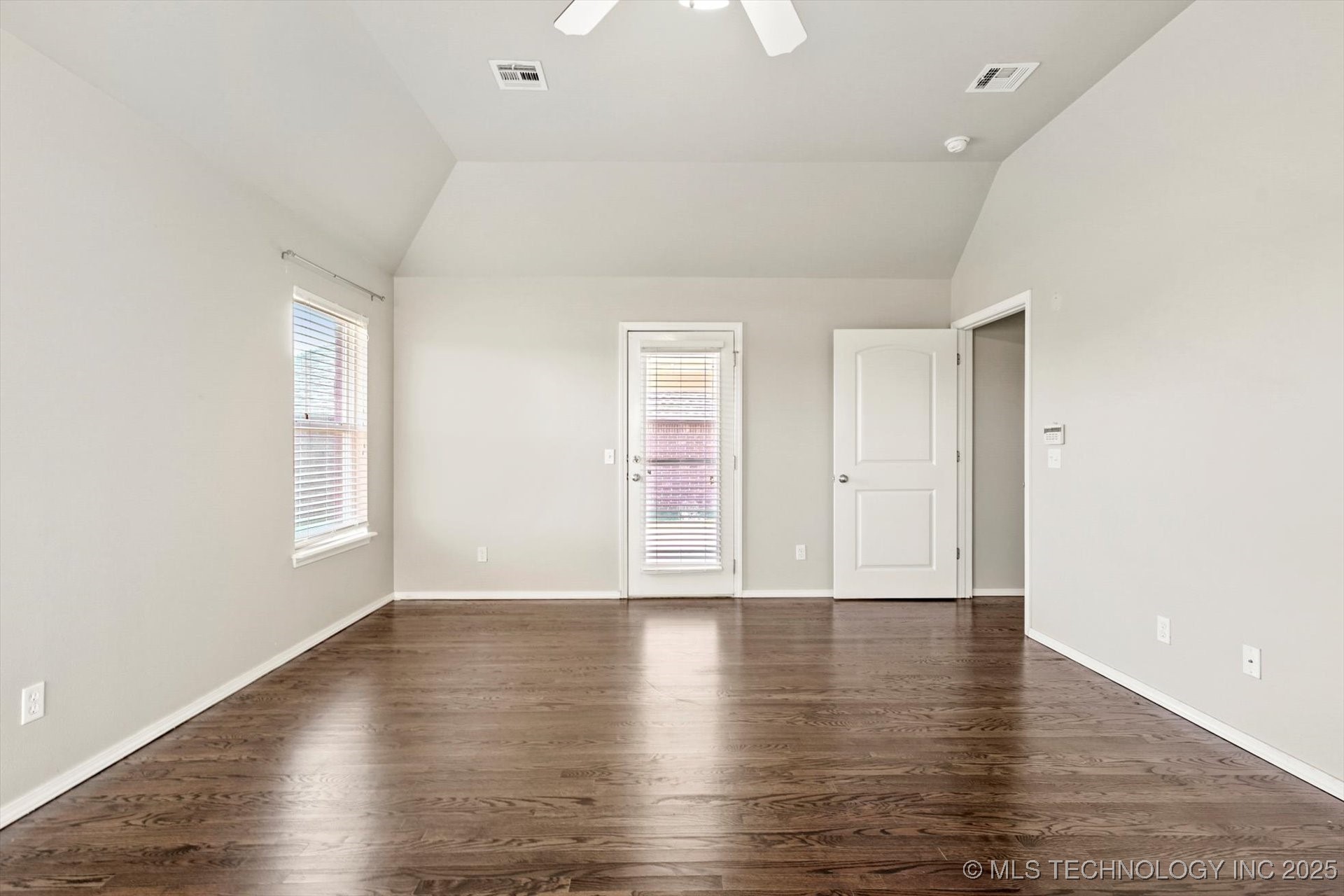 1620 E Granger Street Property Photo 16