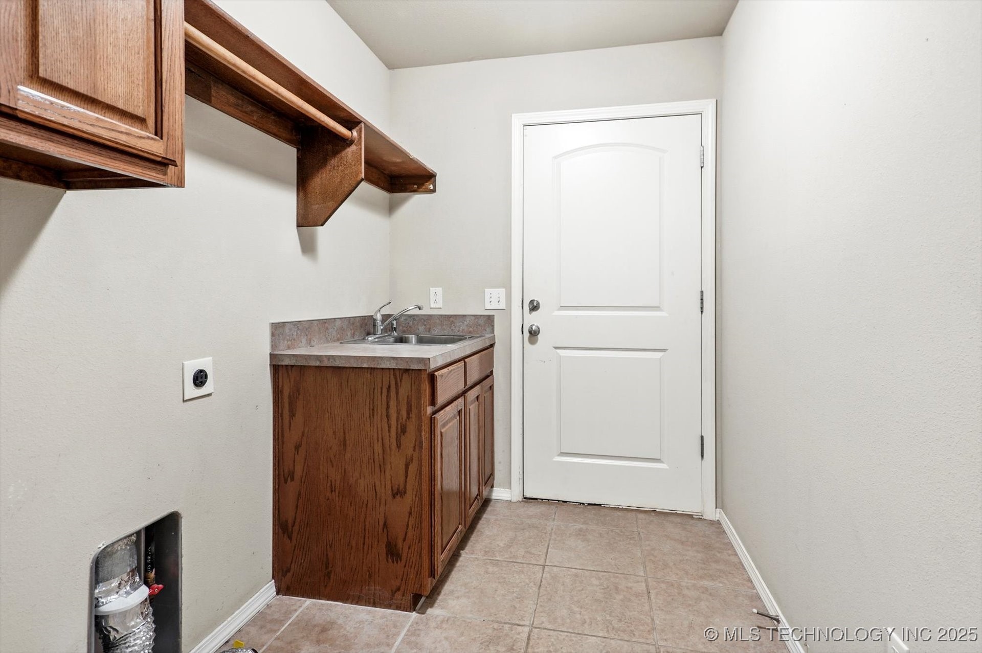 1620 E Granger Street Property Photo 22